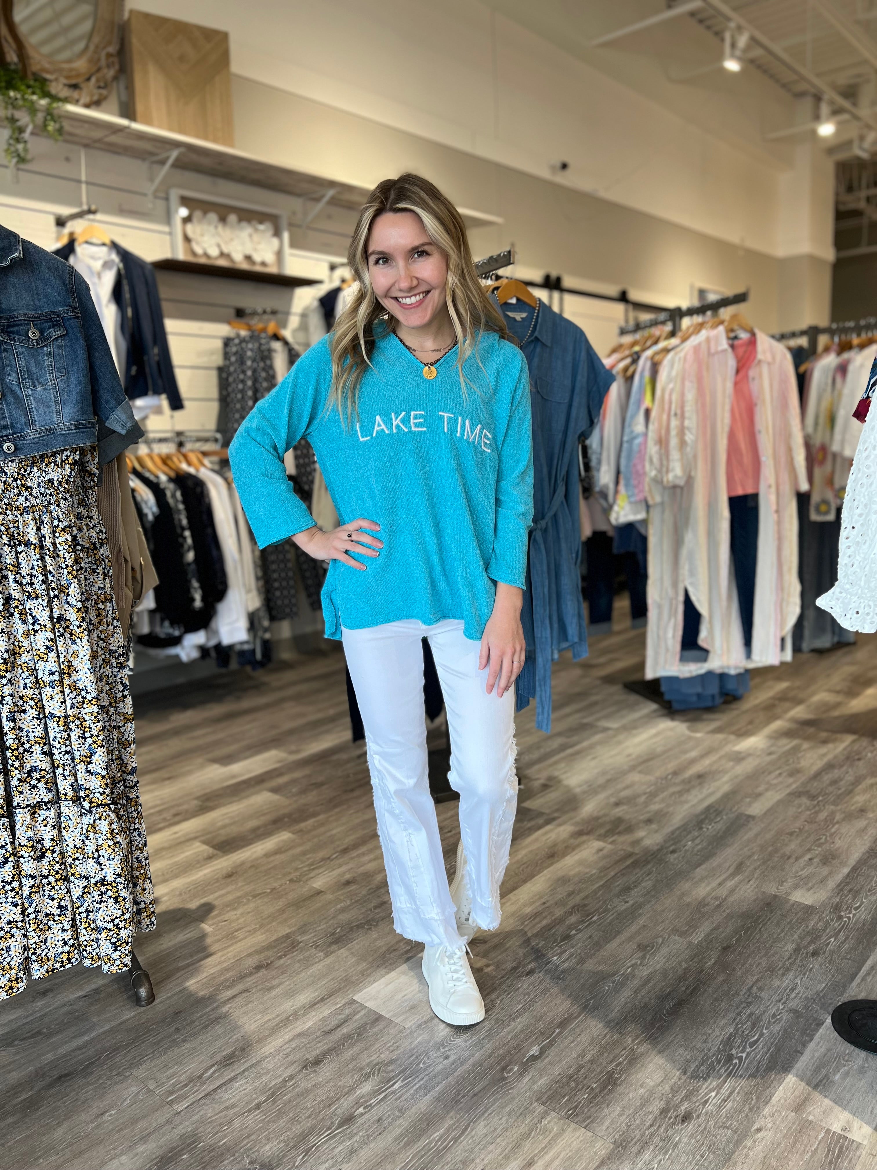 Mainstream Boutique Stillwater Women’s Evening Beach Sweater