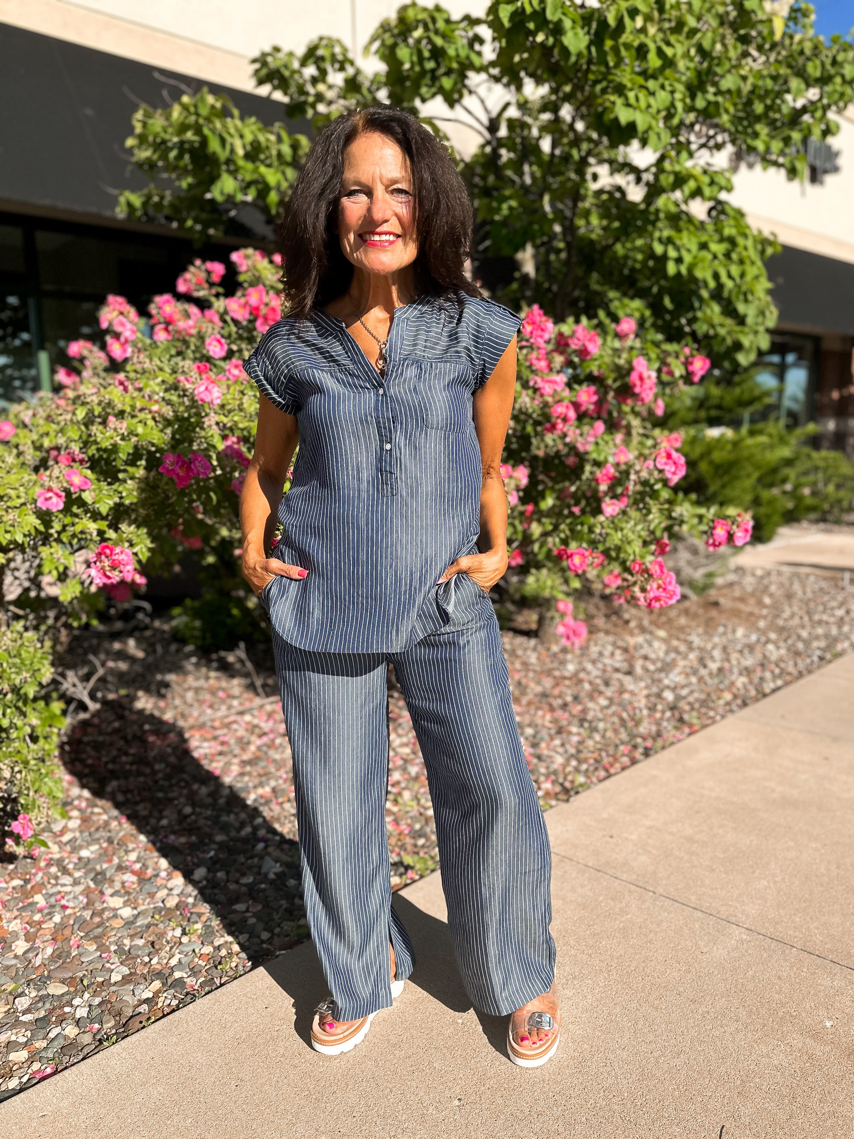 Mainstream Boutique Stillwater Women’s Indigo Lightweight Blouse