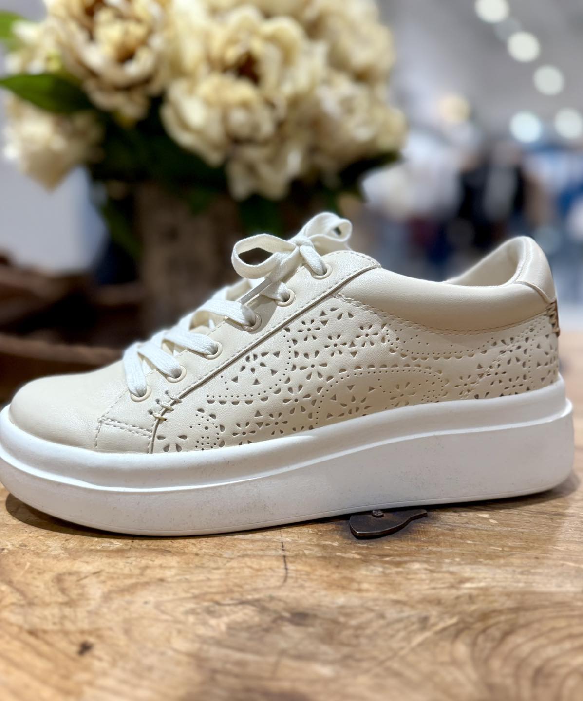 Everlie Lazer Cut Platform Sneaker