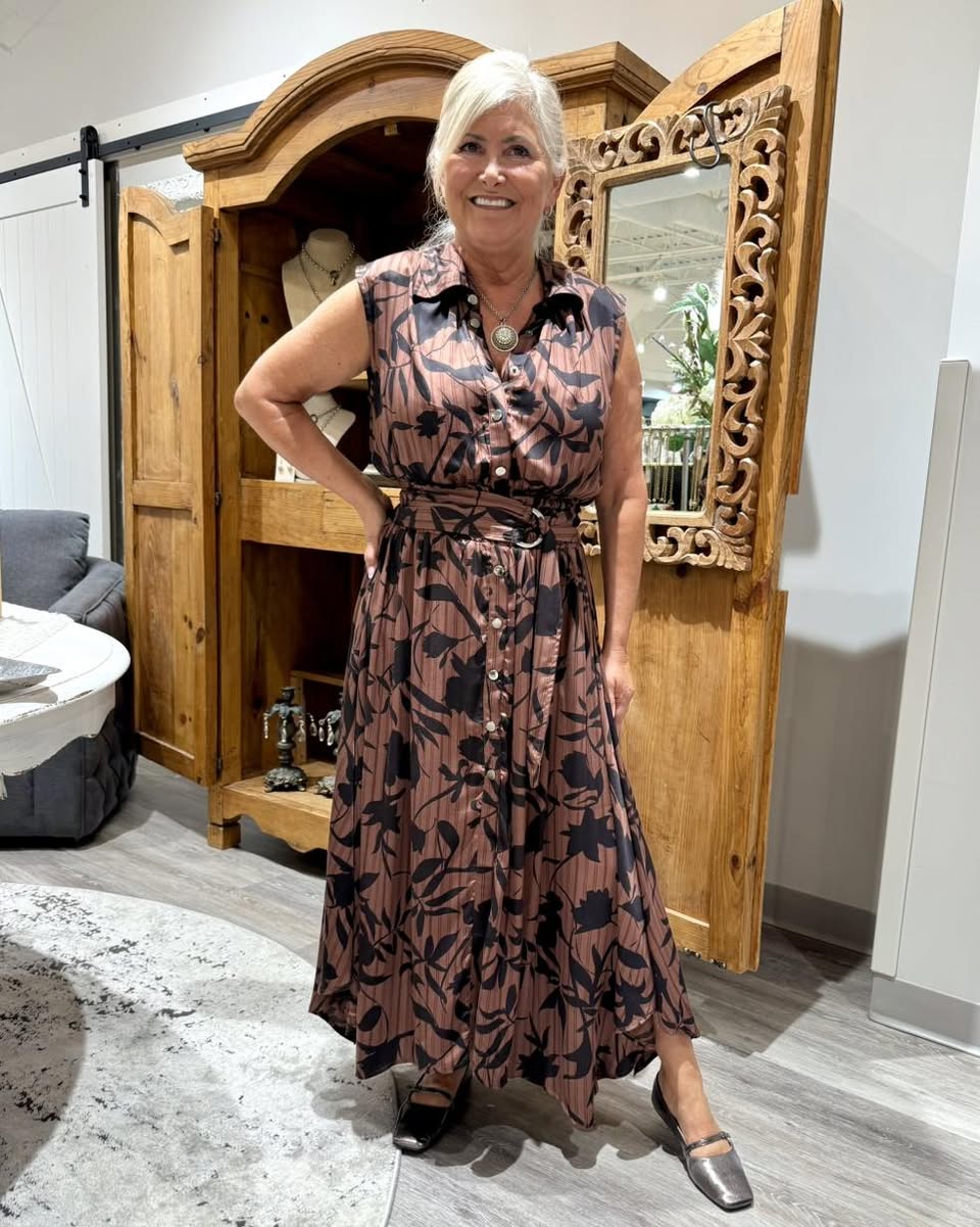 Midi Sleeveless Dress with Belt