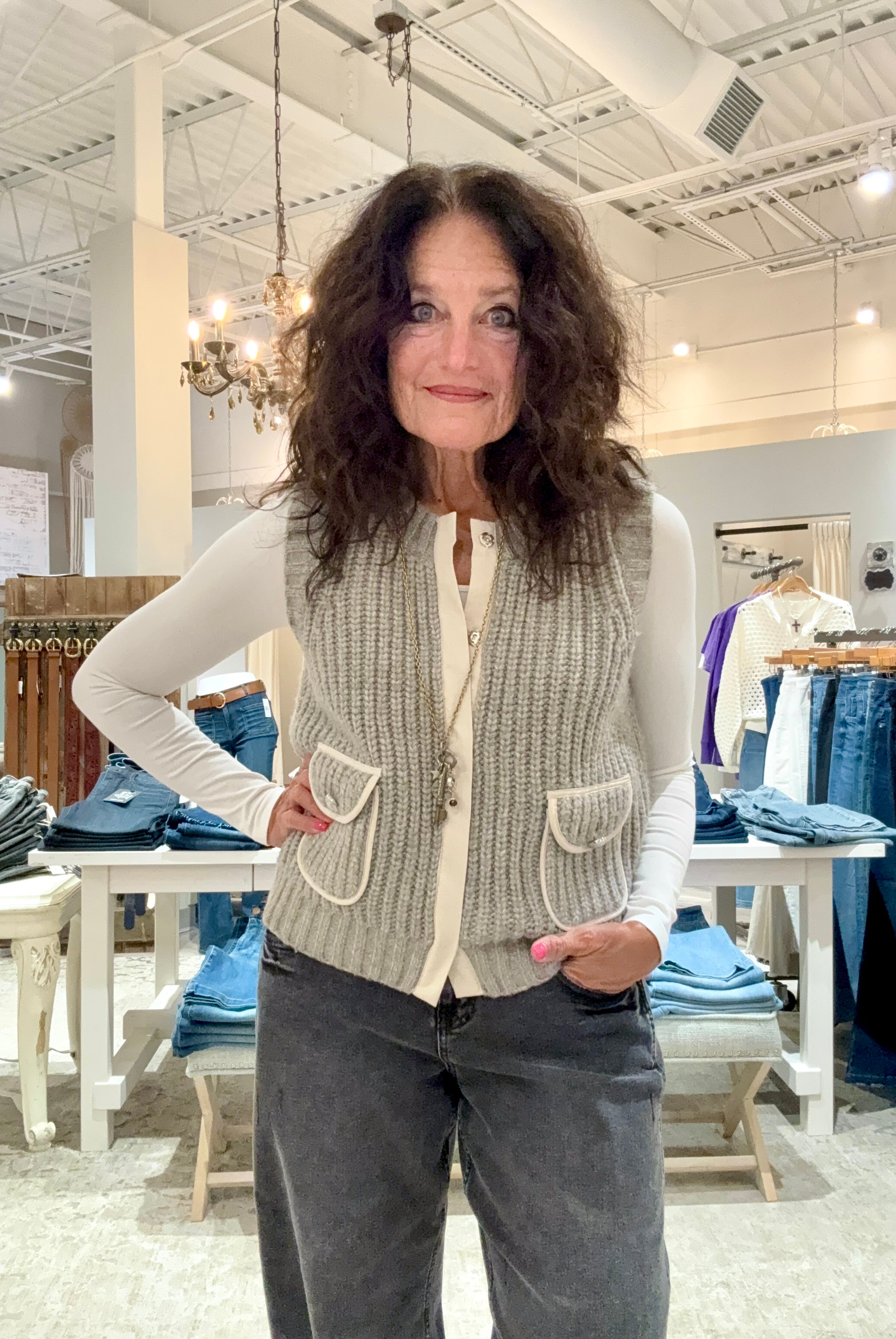 Sleeveless Vest with Pockets