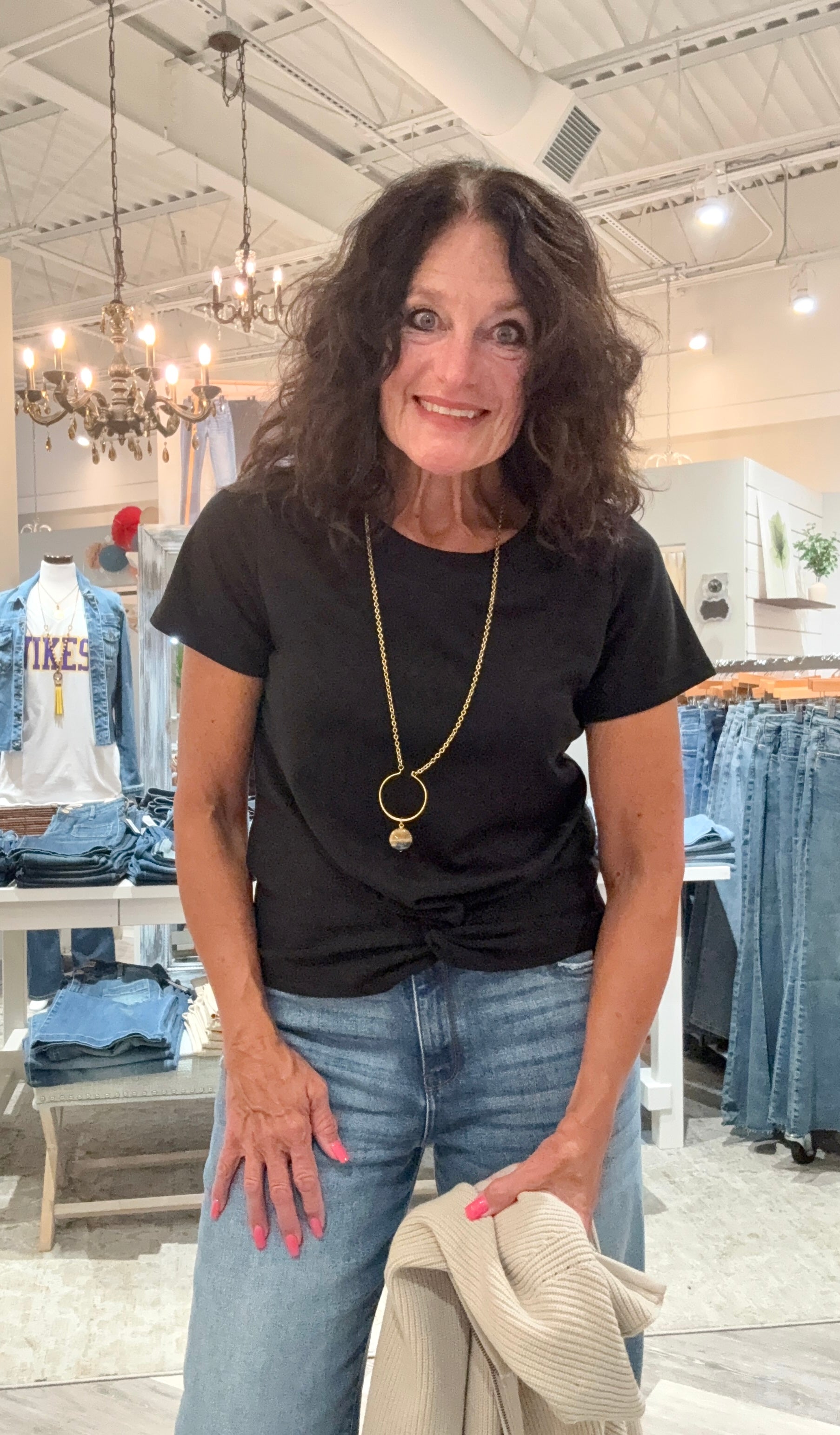 Avi Short Sleeve Crew Neck Top with Twist Hem- black