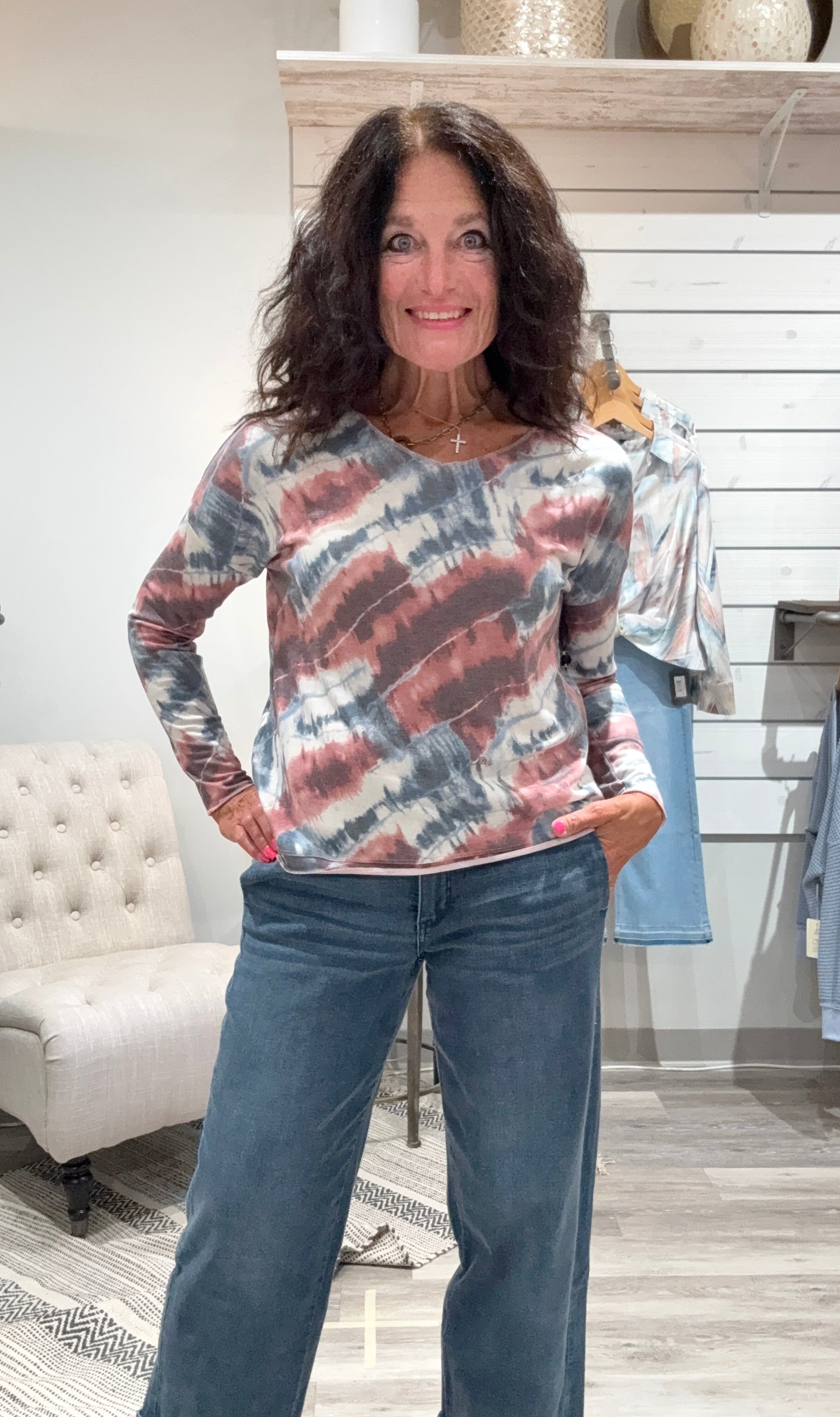 Long Sleeves Printed V-Neck Knit Top