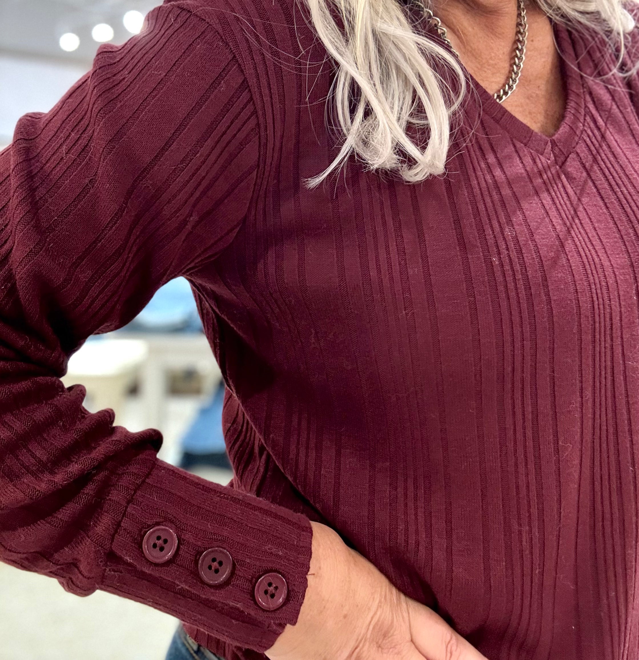 Long Sleeve V-Neck Knit Top- port
