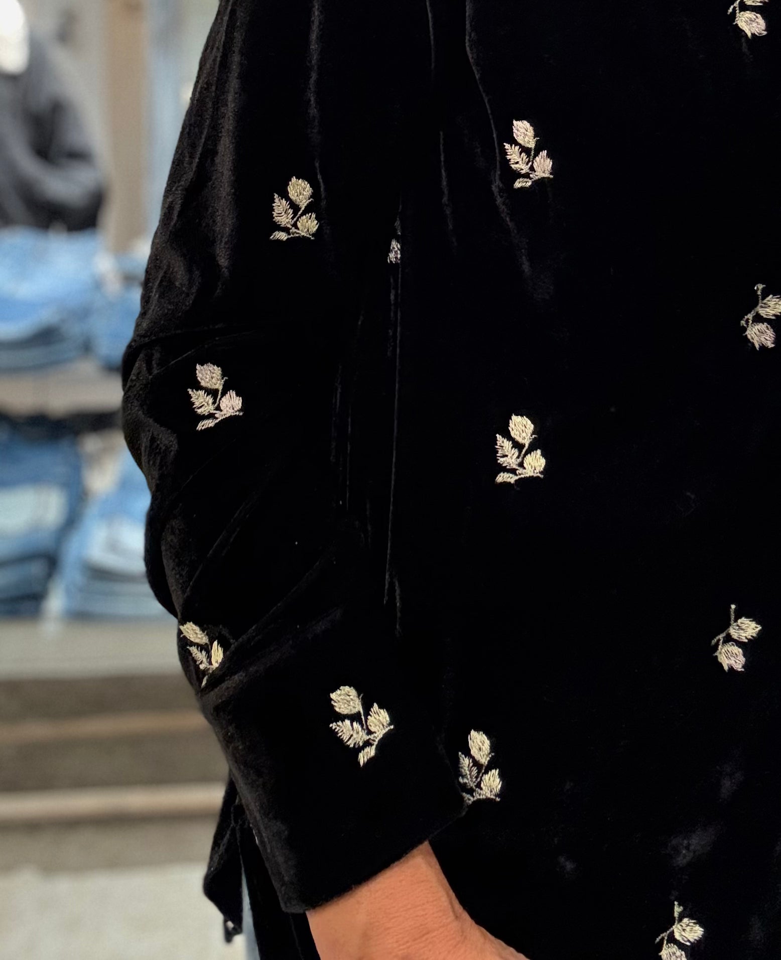 Embroidery Velvet Shirt