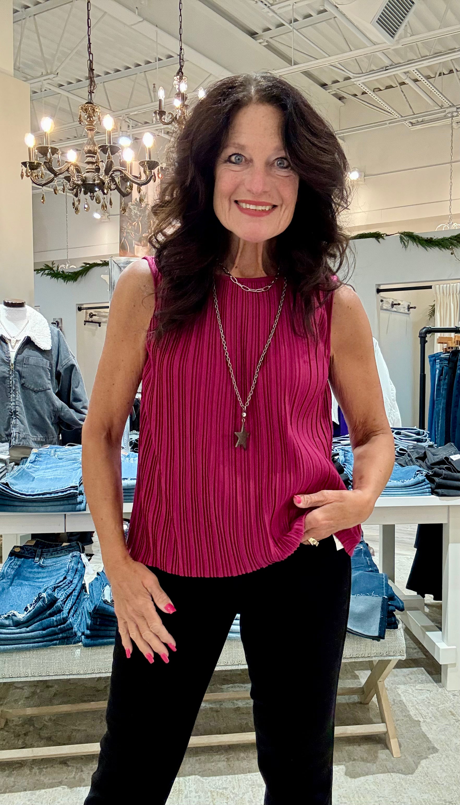 Sleeveless Crew Neck Knit Top- dark currant