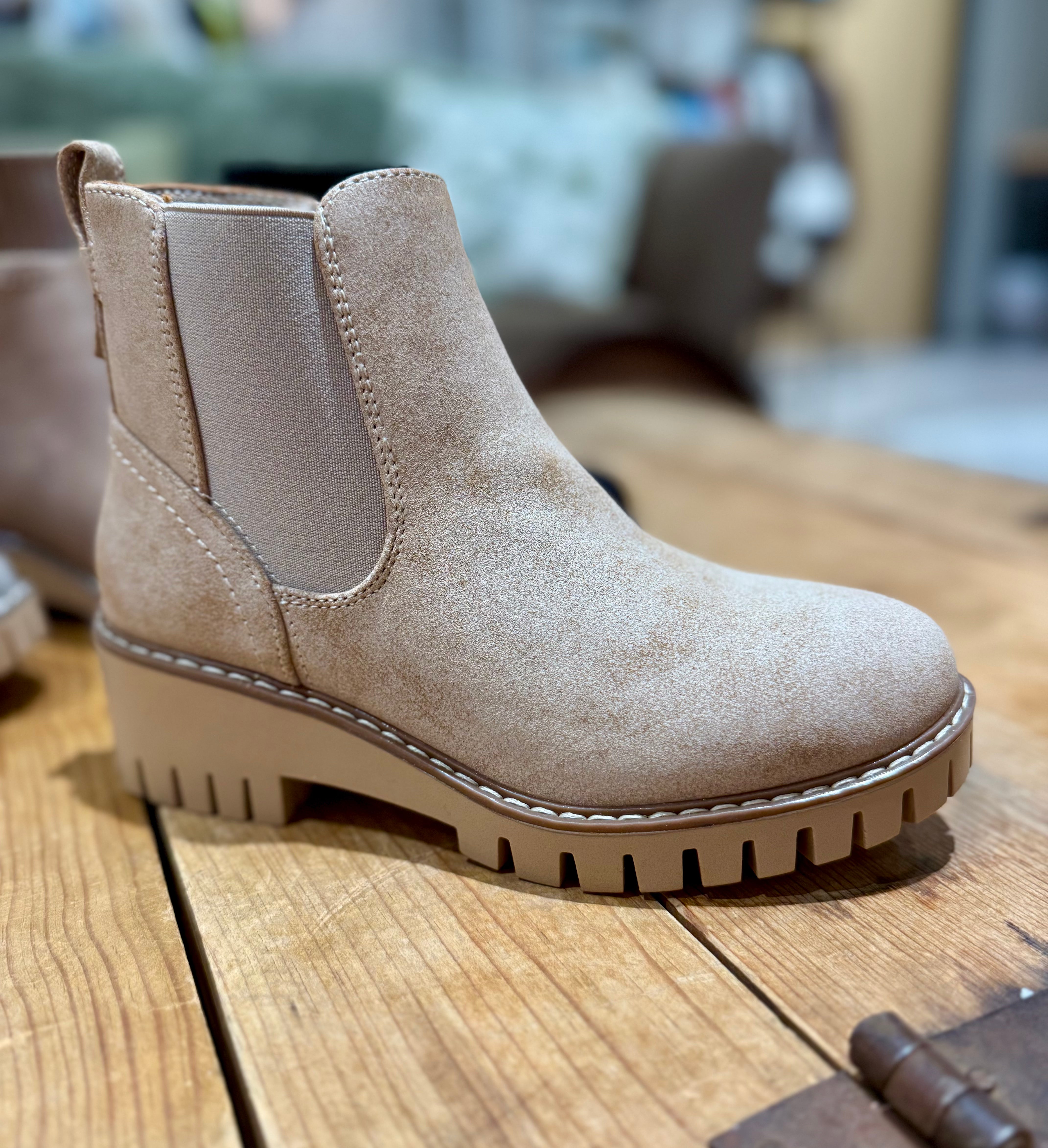 Pasadena 2 Boot- Nude