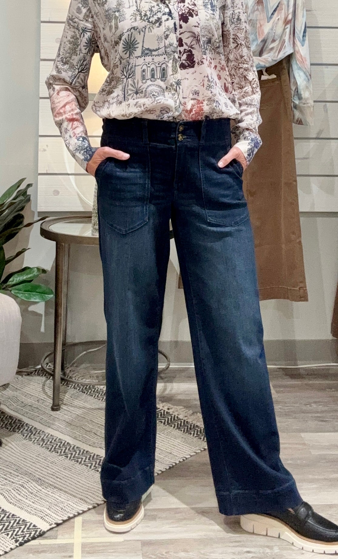 Patch Pocket Wide Leg Denim