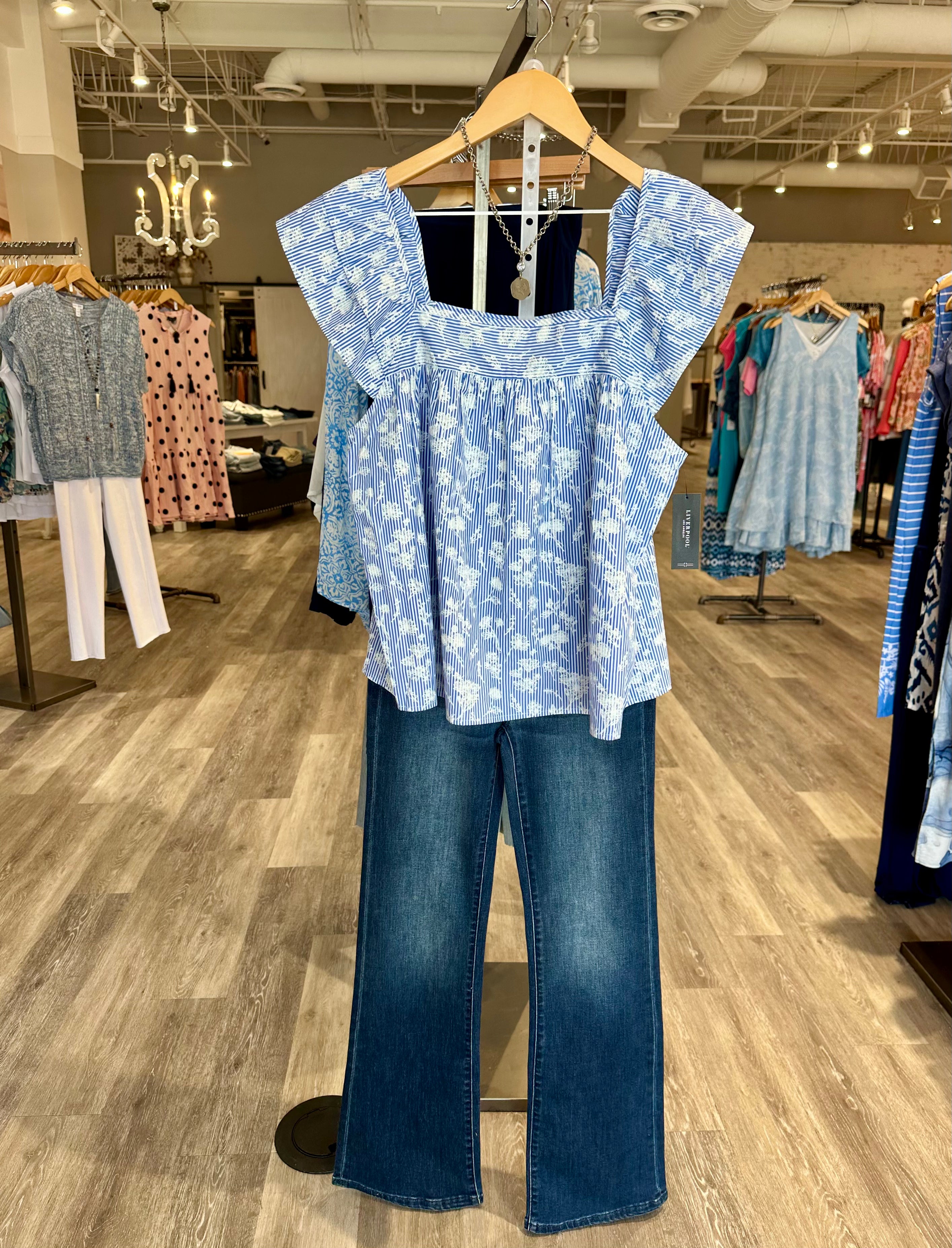 Flutter Sleeve Square Neck Top- Blue/white floral