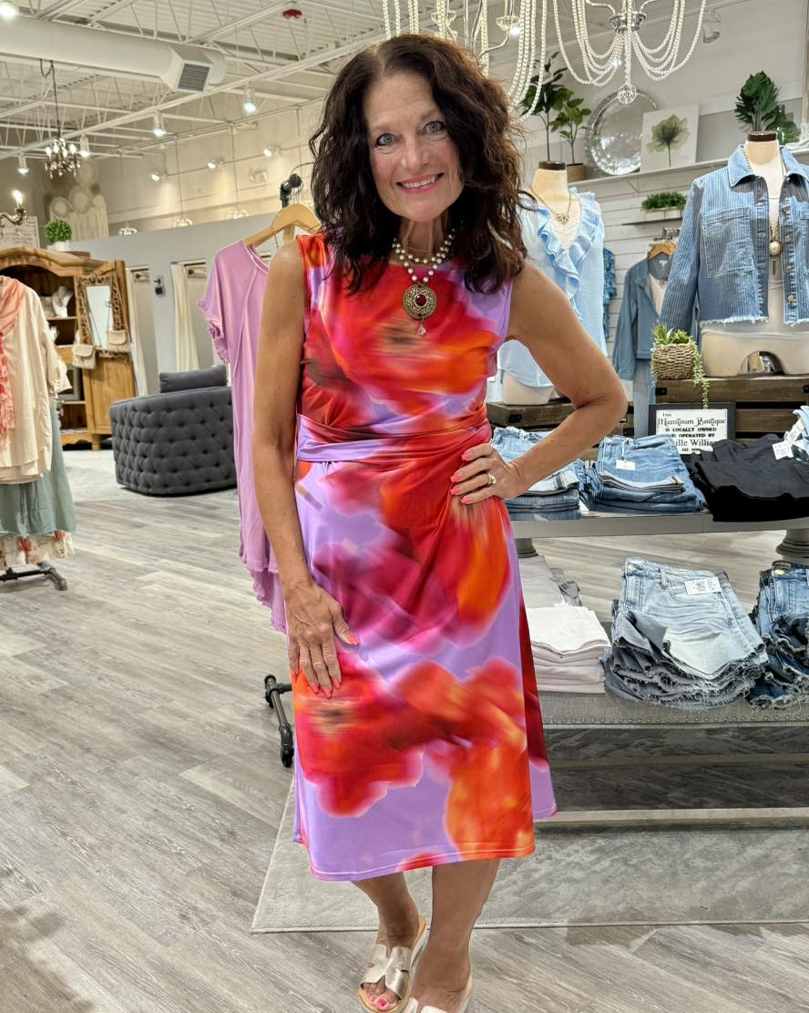 Made from Stretch Satin Jersey, the Raquel Side Drape printed Dress is fully lined for structure with light mesh and features a pretty side drape, self-binding at the neck and armholes, and center-back seam. Light and stretchy, the Raquel Side Drape printed Dress is fitted at the top before flowing into an A-line skirt. Partner with strappy sandals. 