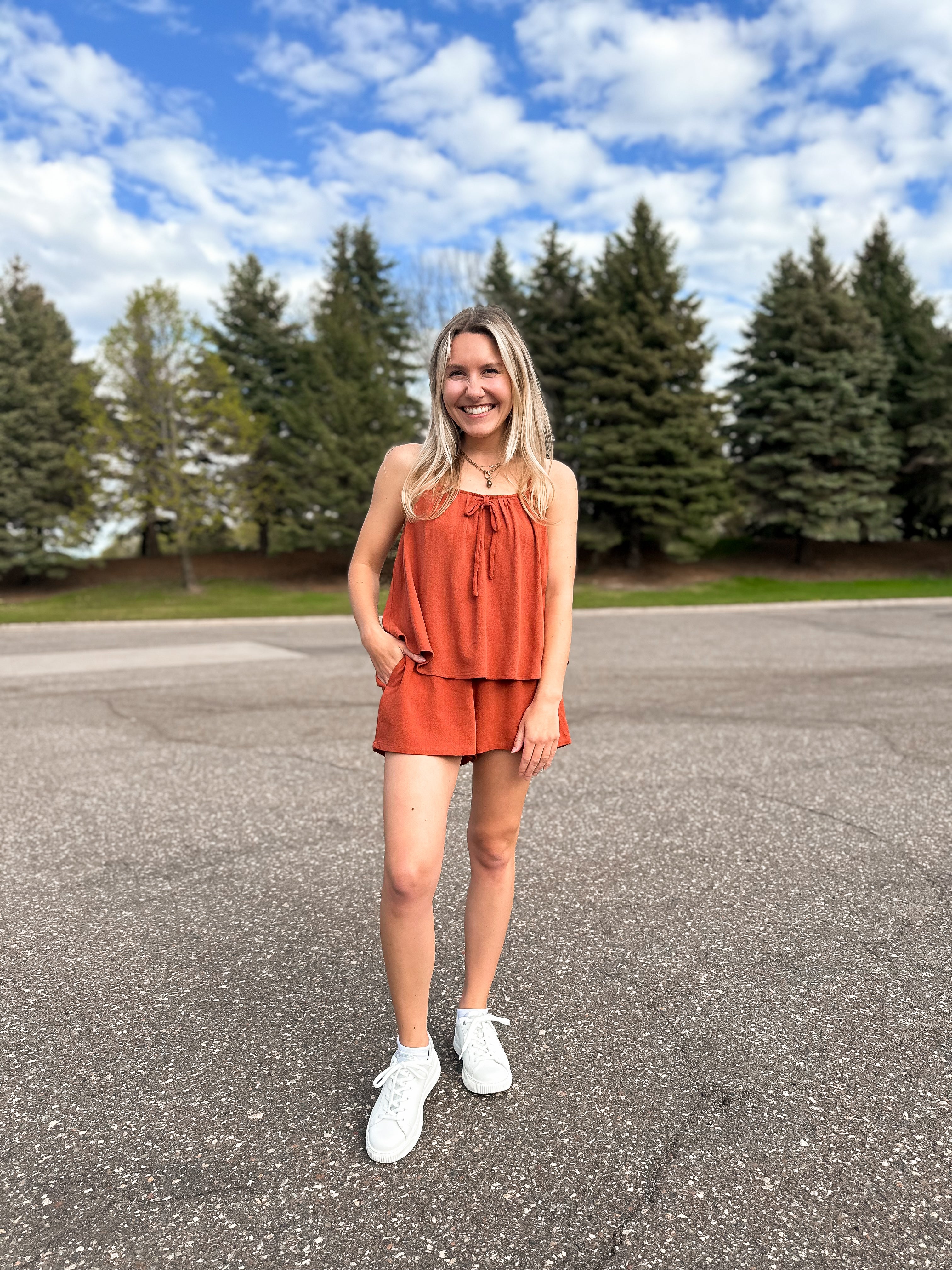 Mainstream Boutique Stillwater Women’s Linen Tank and Drawstring Short Matching Set