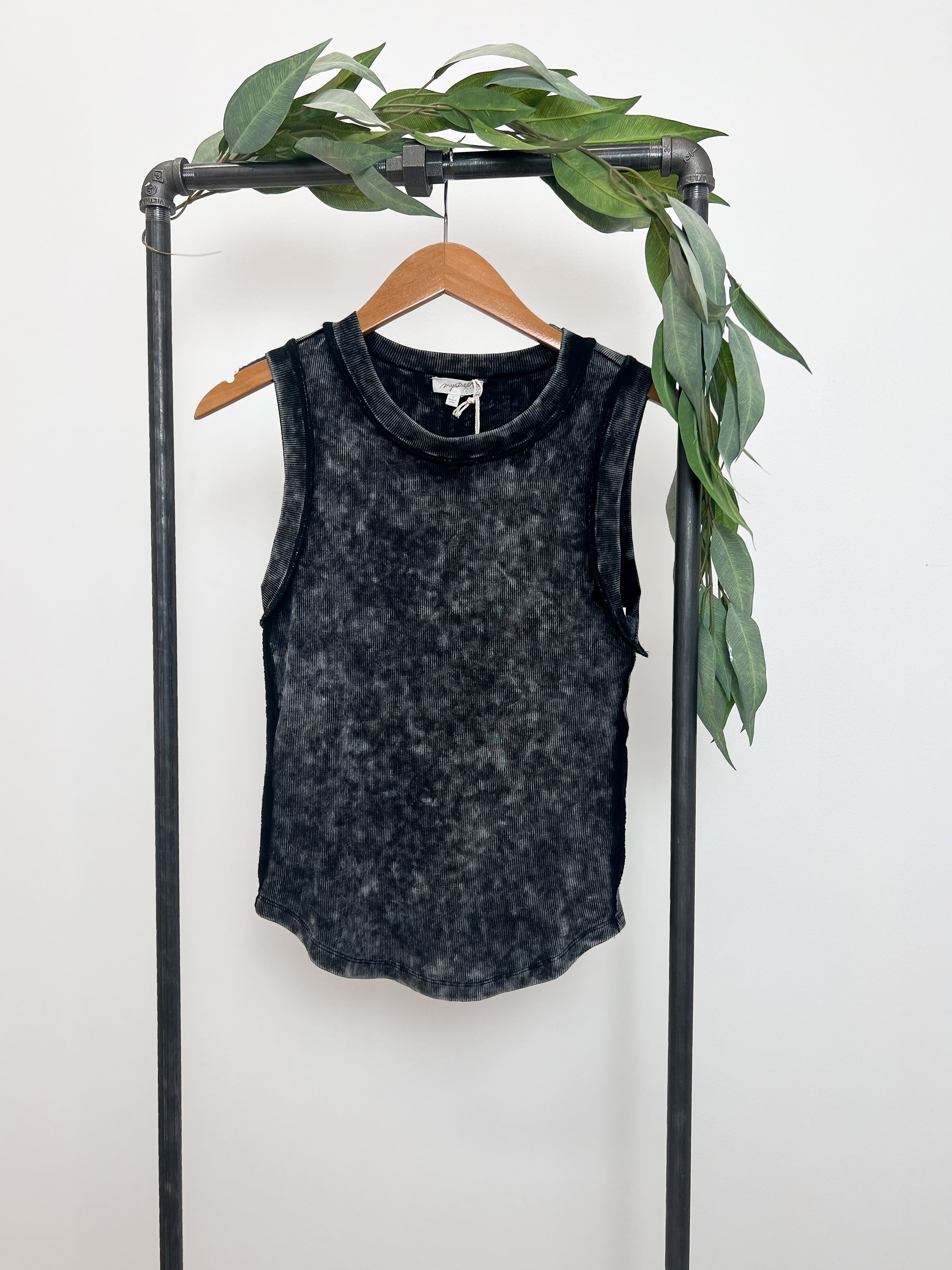 Mainstream Boutique Stillwater Women’s Ribbed Tank