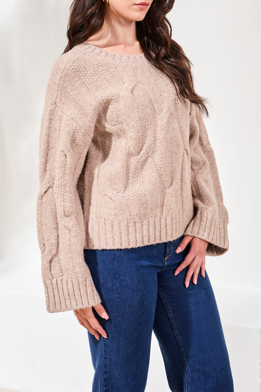 Crew Neck Loose Fit Cable Sweater- latte