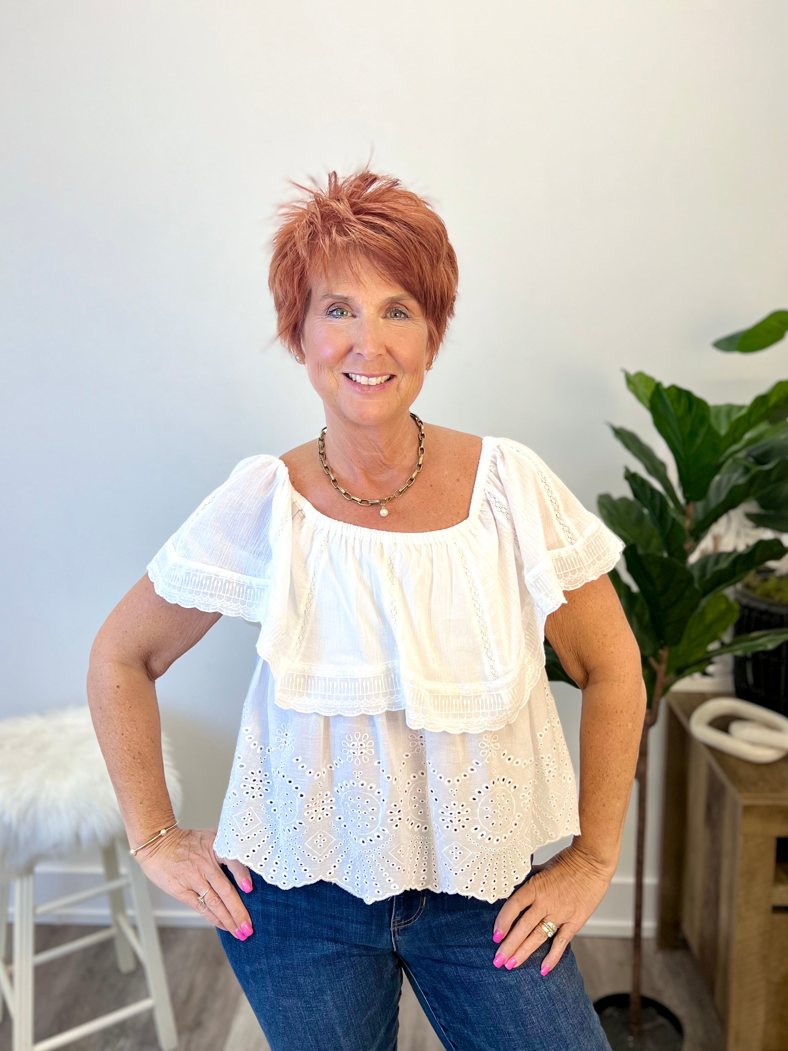 Mainstream Boutique Stillwater Eyelet On/Off Shoulder Top