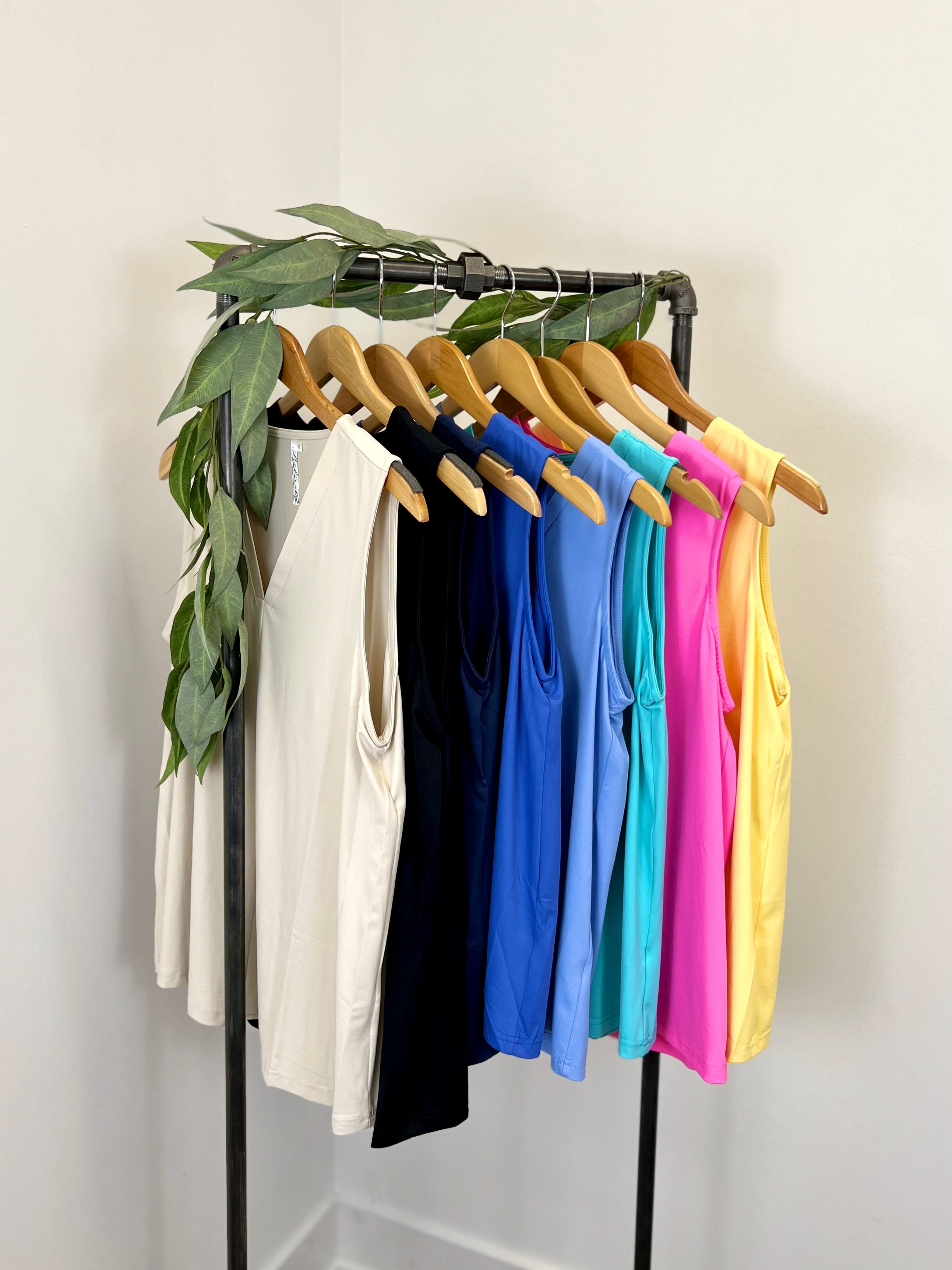 Mainstream Boutique Stillwater Women’s V-Neck Sleeveless Tank