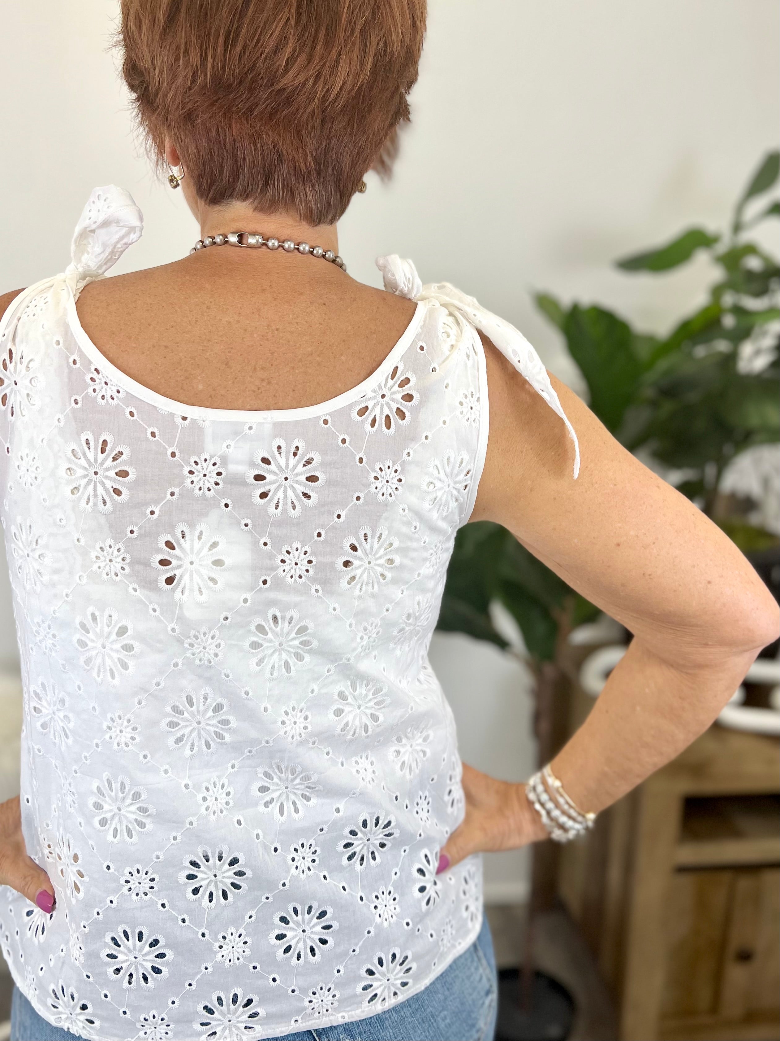 Mainstream Boutique Stillwater Eyelet Embroidery Top