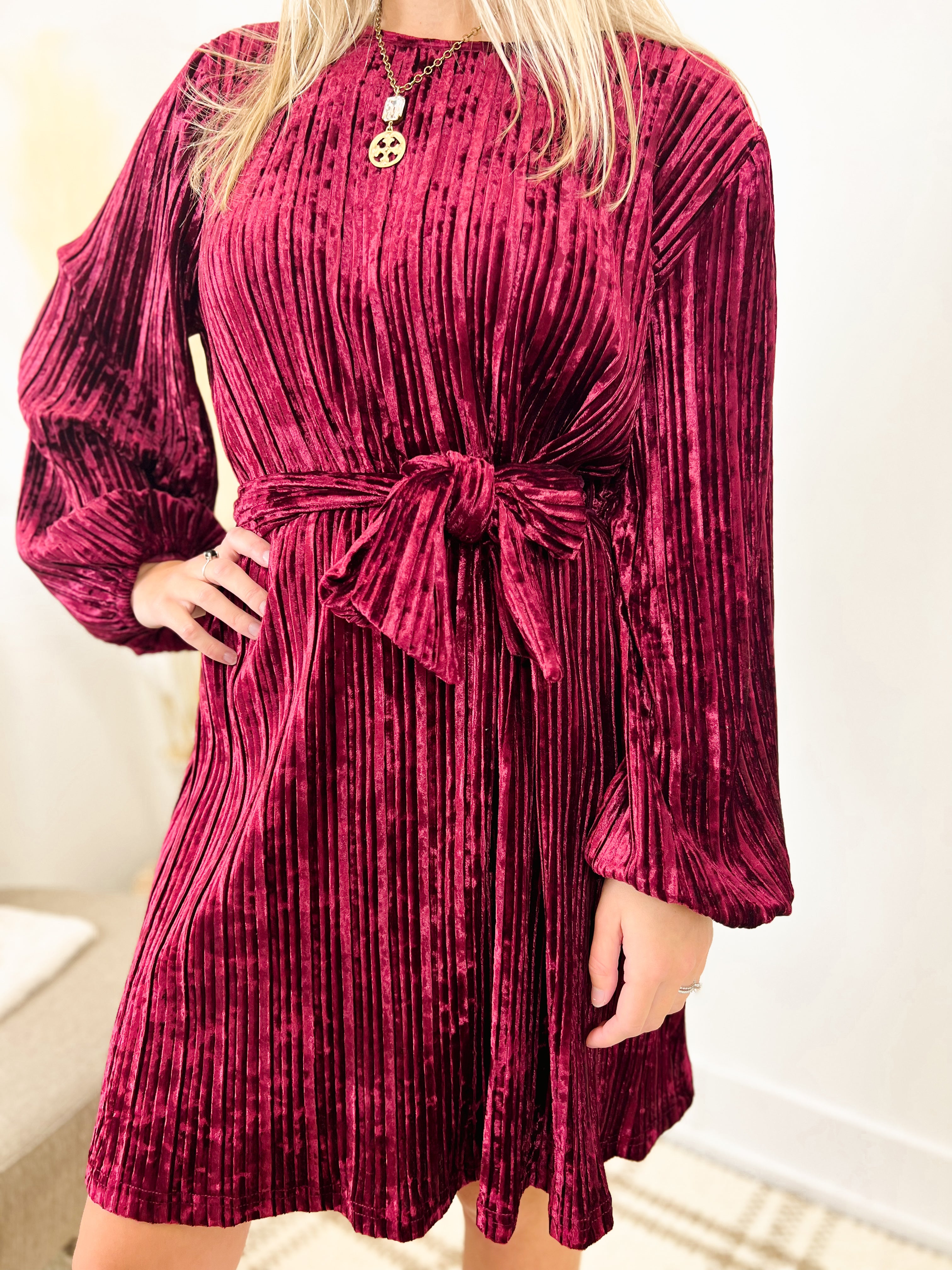Mainstream Boutique Stillwater Velvet Holiday Dress
