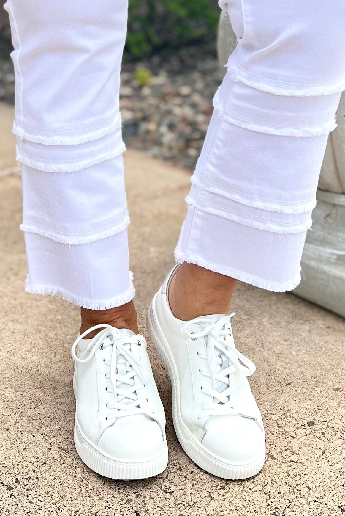 Mainstream Boutique Stillwater White Every Day Sneaker