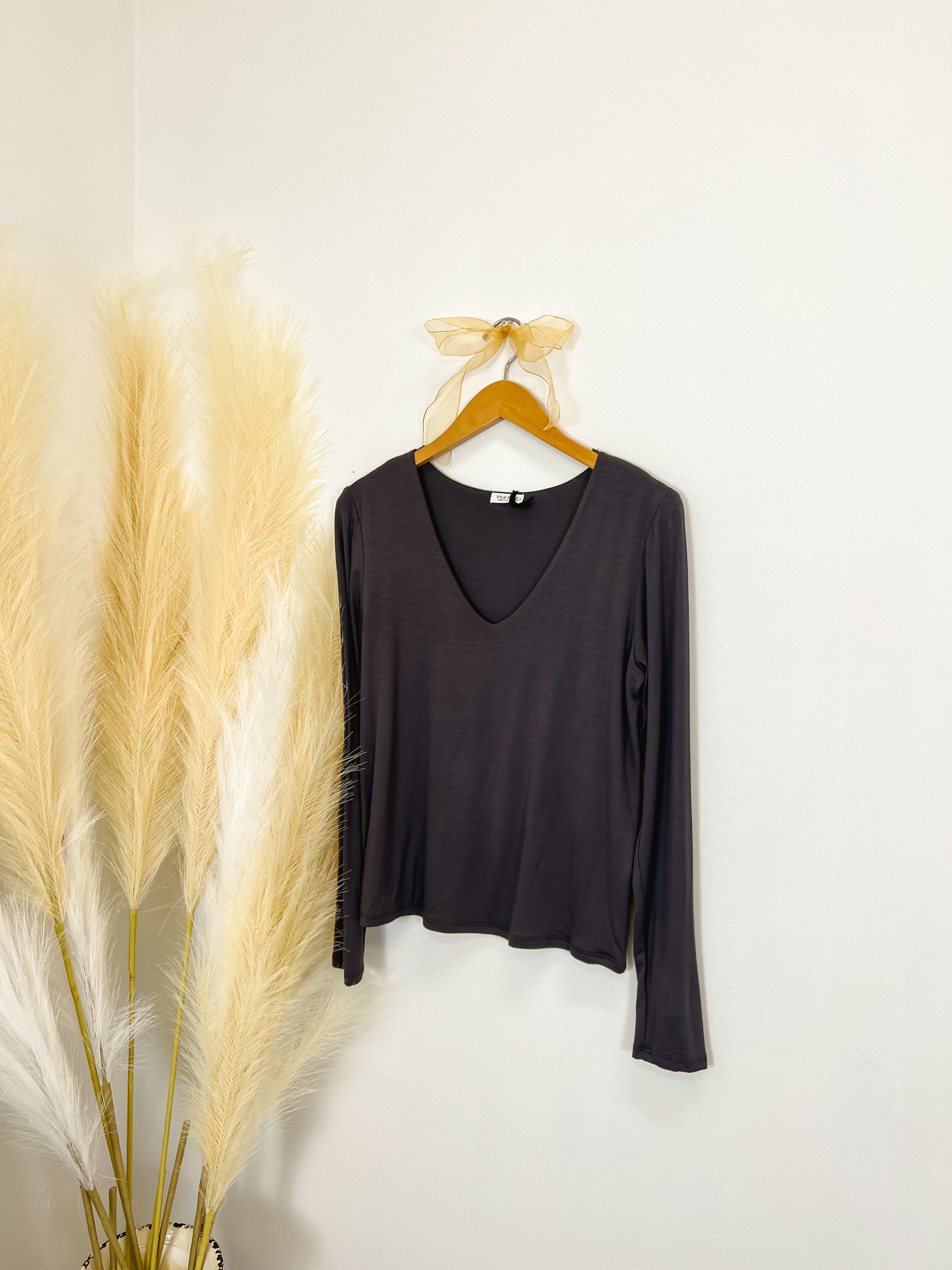 Mainstream Boutique Stillwater Women’s Long Sleeve Layering Top