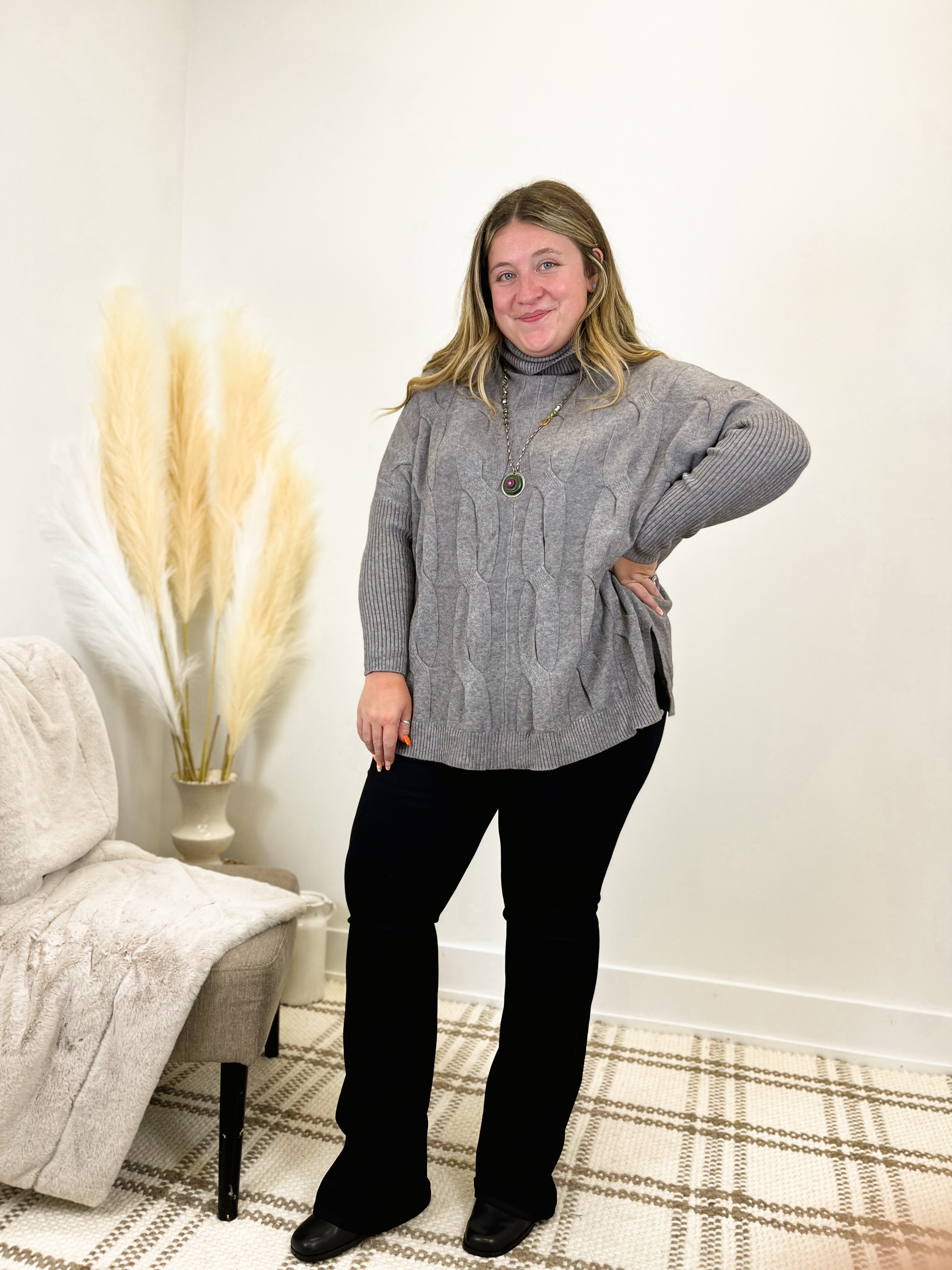 Mainstream Boutique Stillwater Women’s Turtle Neck Poncho