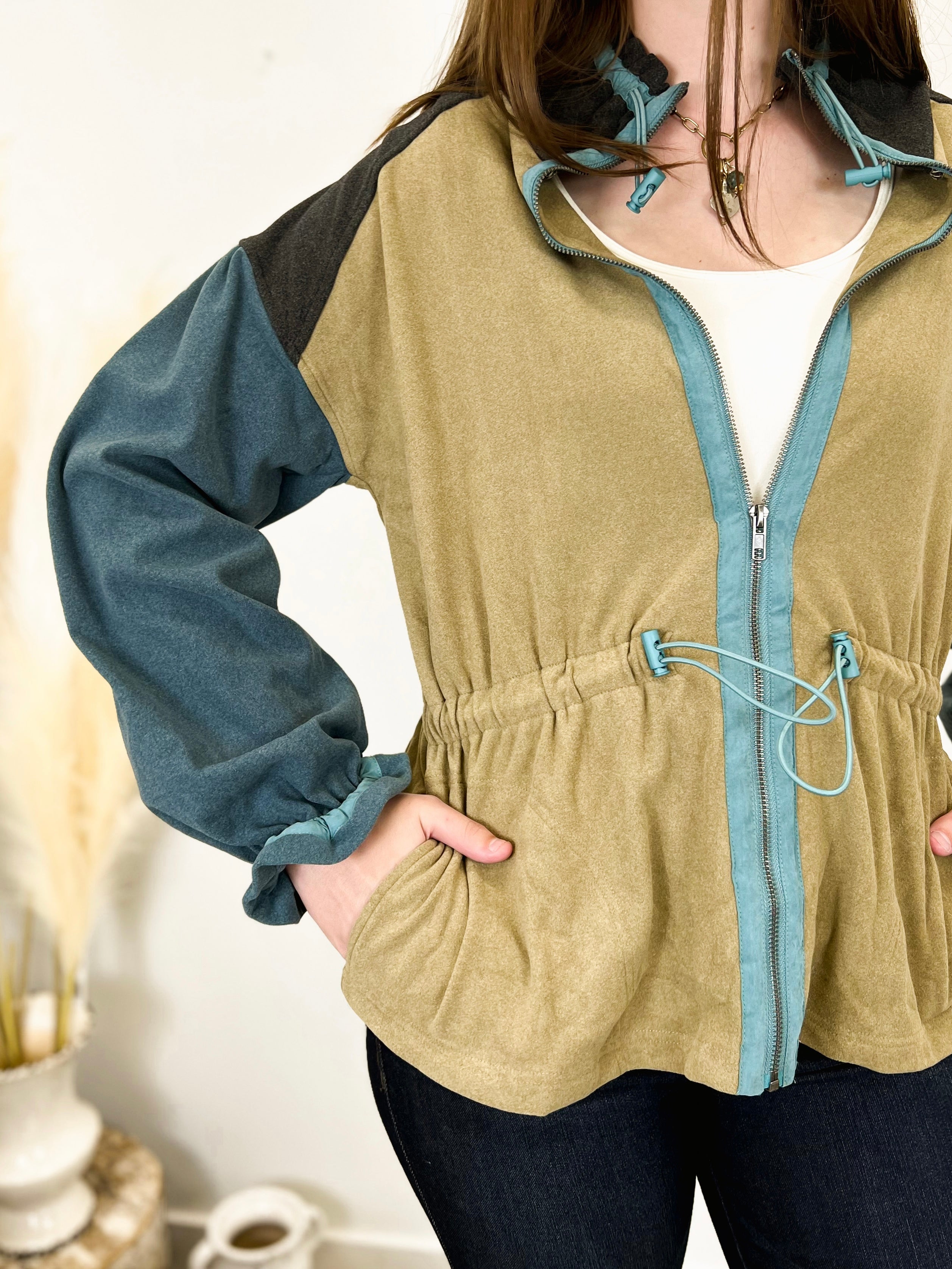 Mainstream Boutique Stillwater Outdoorsy Anorak Jacket