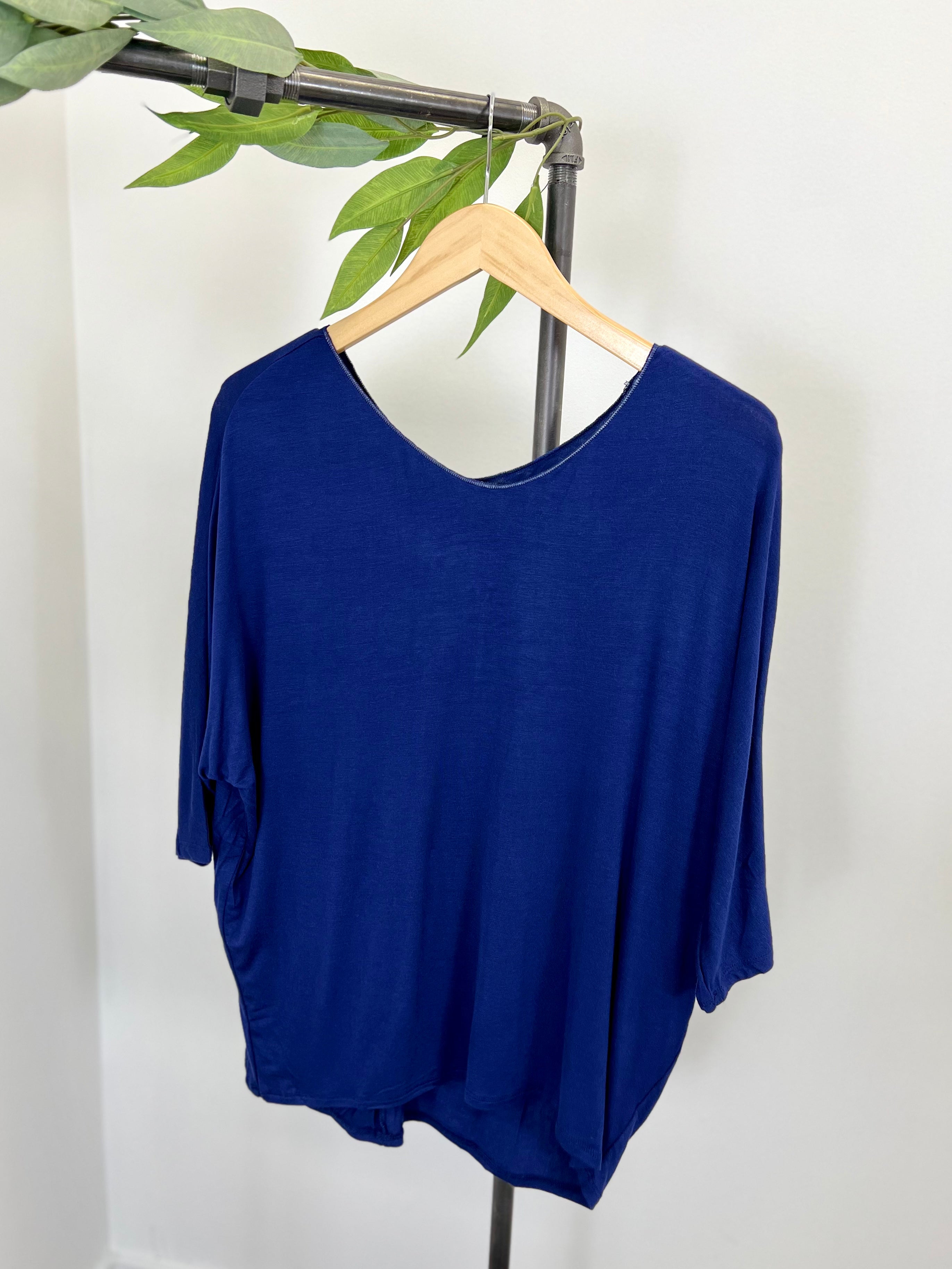 Mainstream Boutique Stillwater Dolman Solid Top