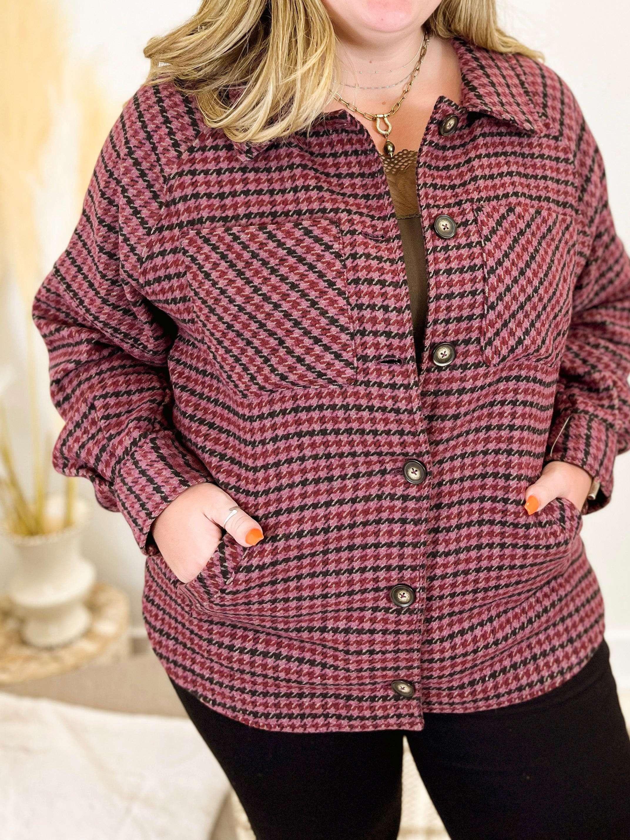 Mainstream Boutique Stillwater Women’s Raglan Sleeve Jacket