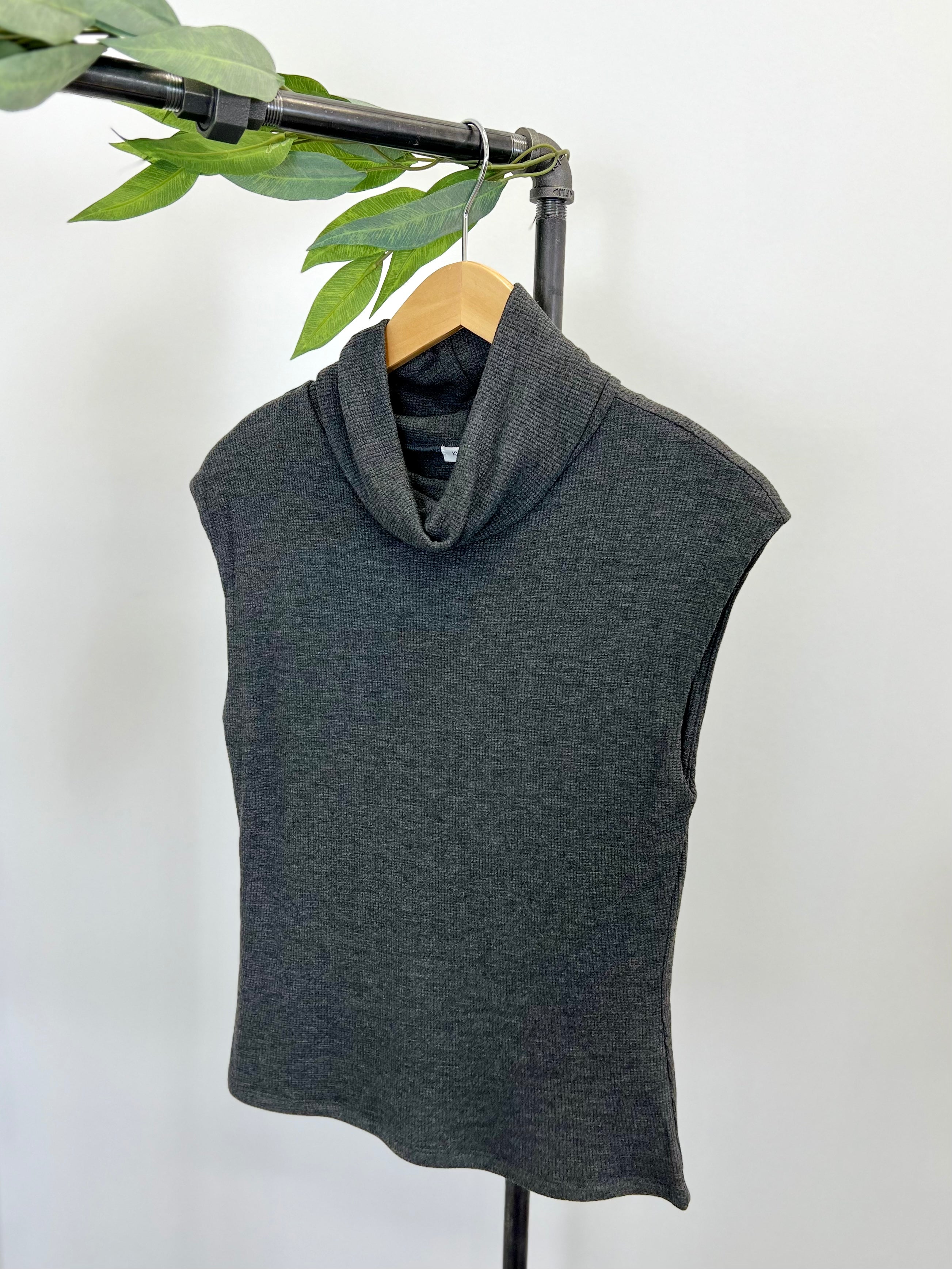 Mainstream Boutique Stillwater Knit Thermal Top