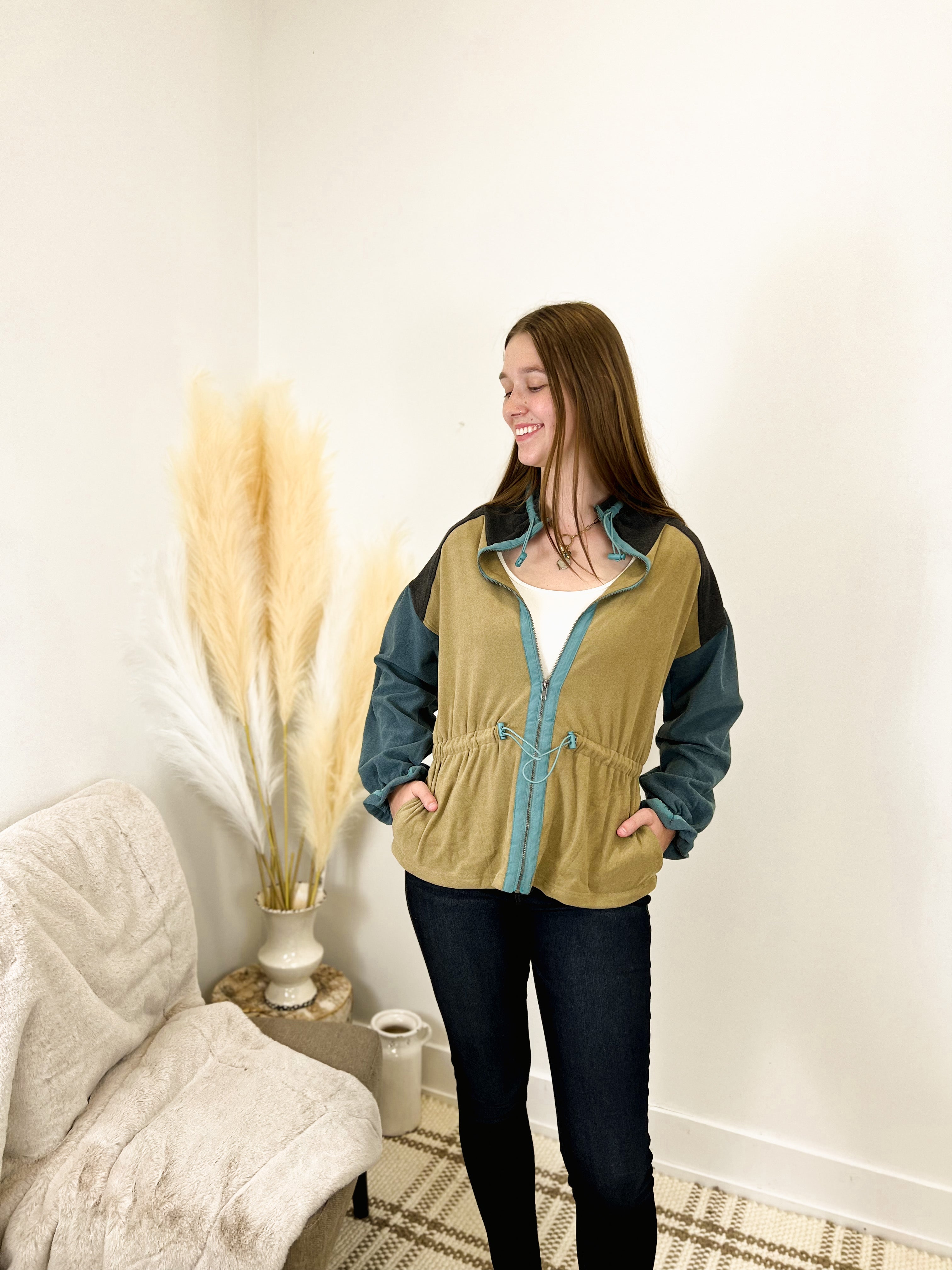 Mainstream Boutique Stillwater Outdoorsy Anorak Jacket