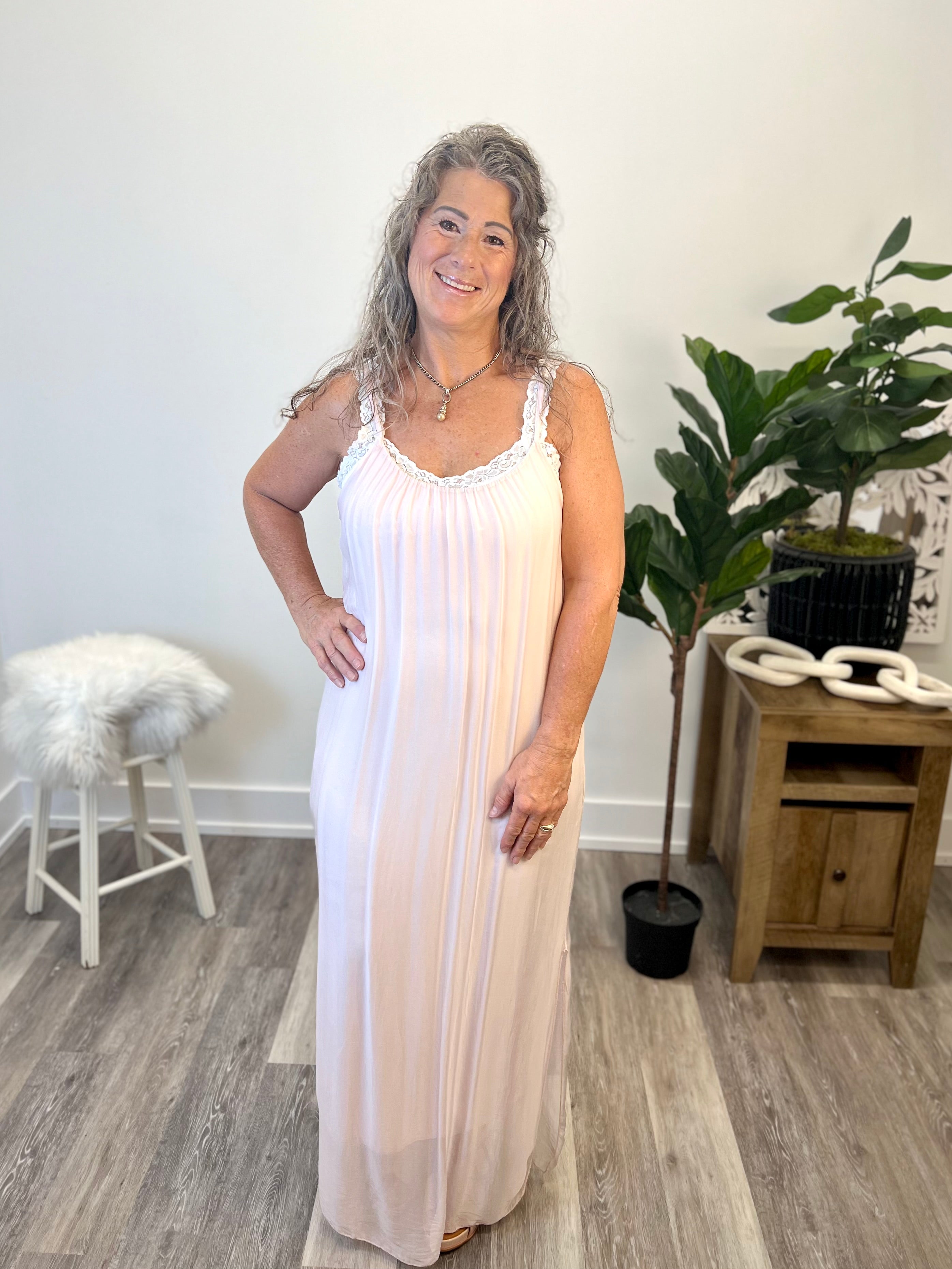 Mainstream Boutique Stillwater Women’s Spaghetti Strap Silk Maxi Dress