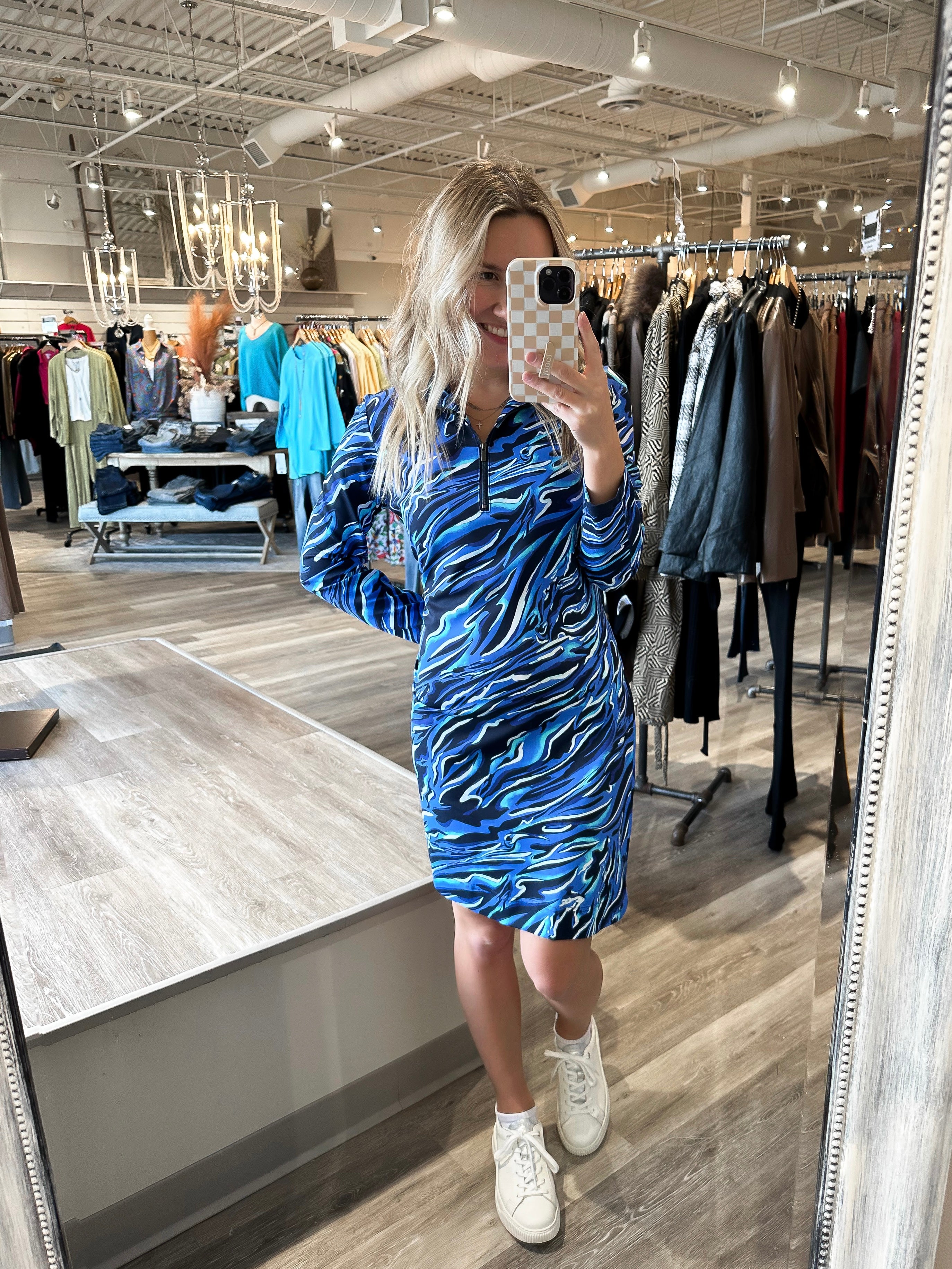 Mainstream Boutique Stillwater Womenβs On the Move Zip Dress