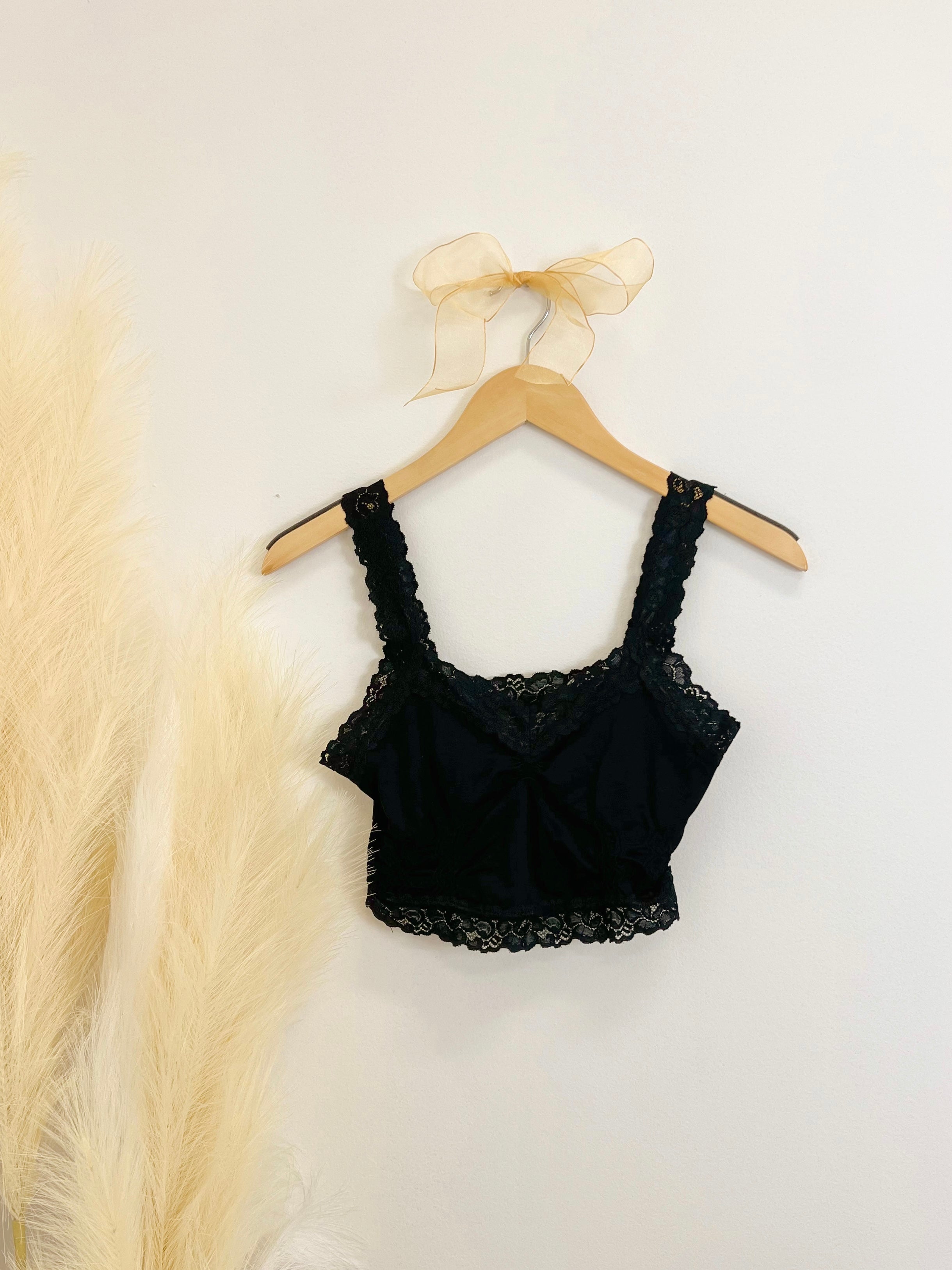 Mainstream Boutique Stillwater Flirty Lace Bralette