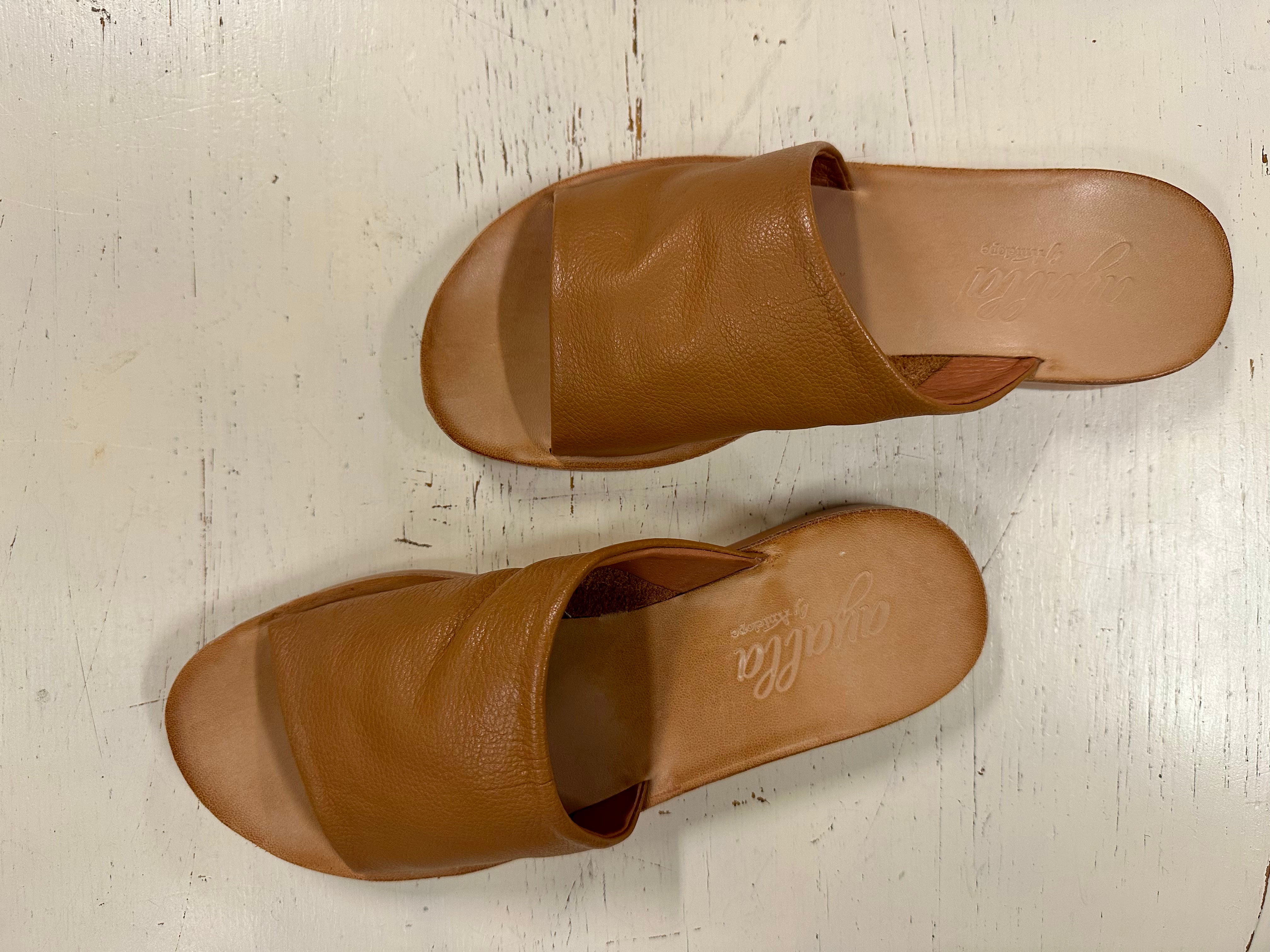 Ami Sandal T26 61726- Tan