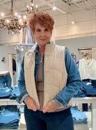 Polar Collar Hidden Snap Zip Up Puffer Vest- beige