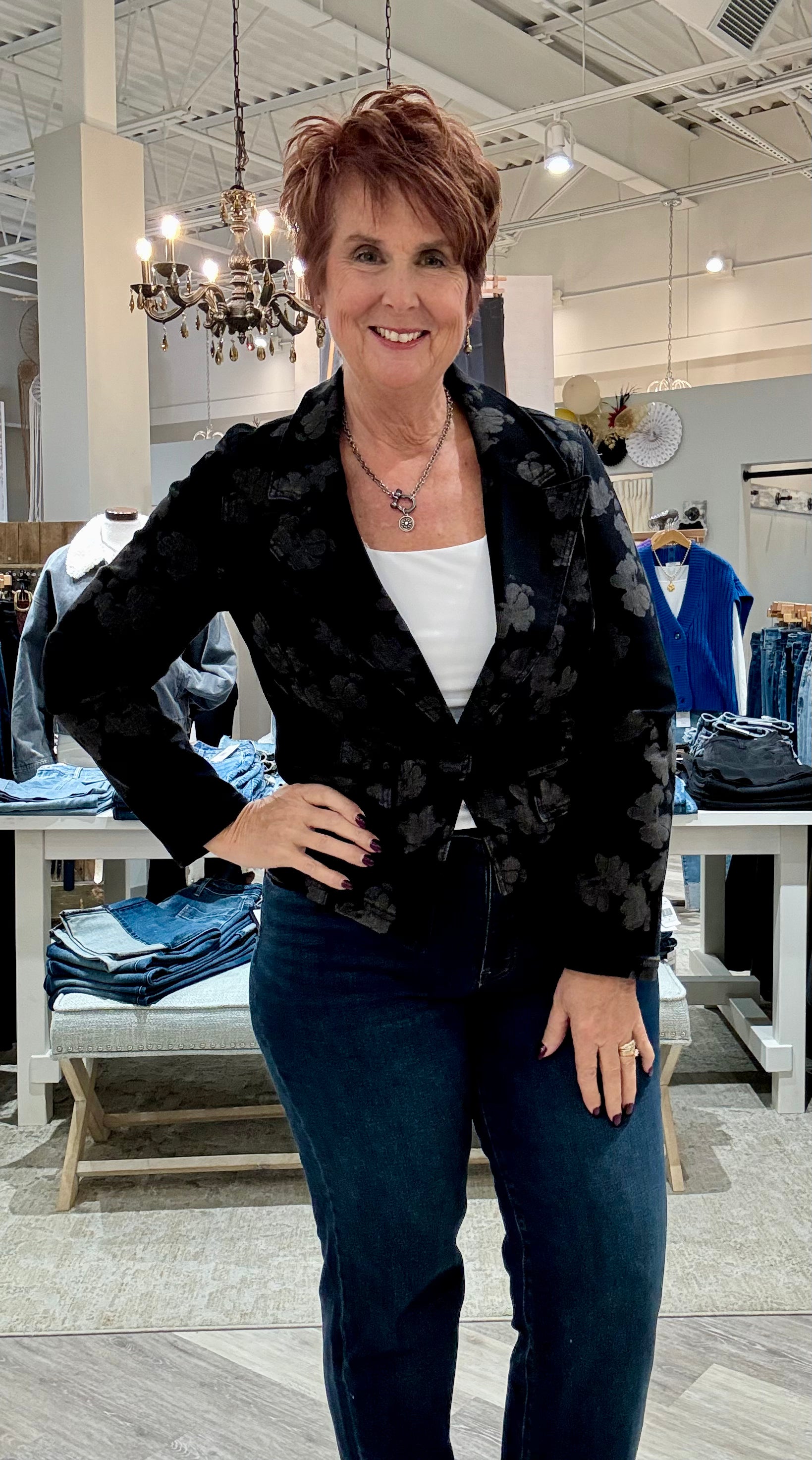 Evie Scoop Neck Tank- white