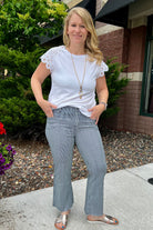 Discover our innovative Gia Glider® with a chic wide crop flare and elegant back pleat. Enhance your wardrobe and diversify your style with this unique and fashionable addition.