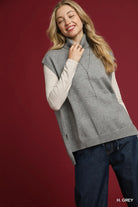 Pullover Knit Hi-Lo Turtleneck Top- grey