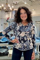 Printed Plushy Yarn V-Neck Sweater- posh