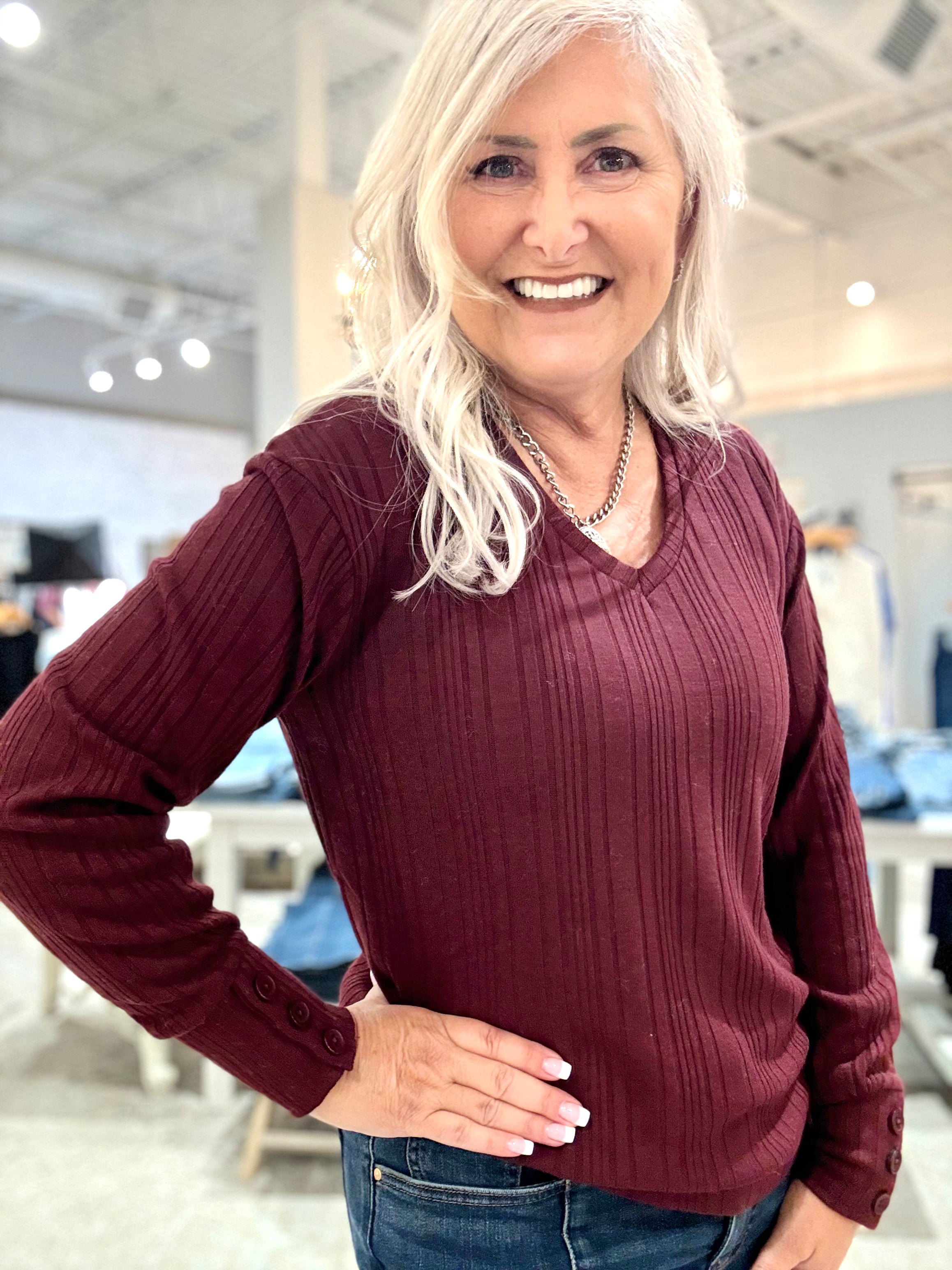 Long Sleeve V-Neck Knit Top- port