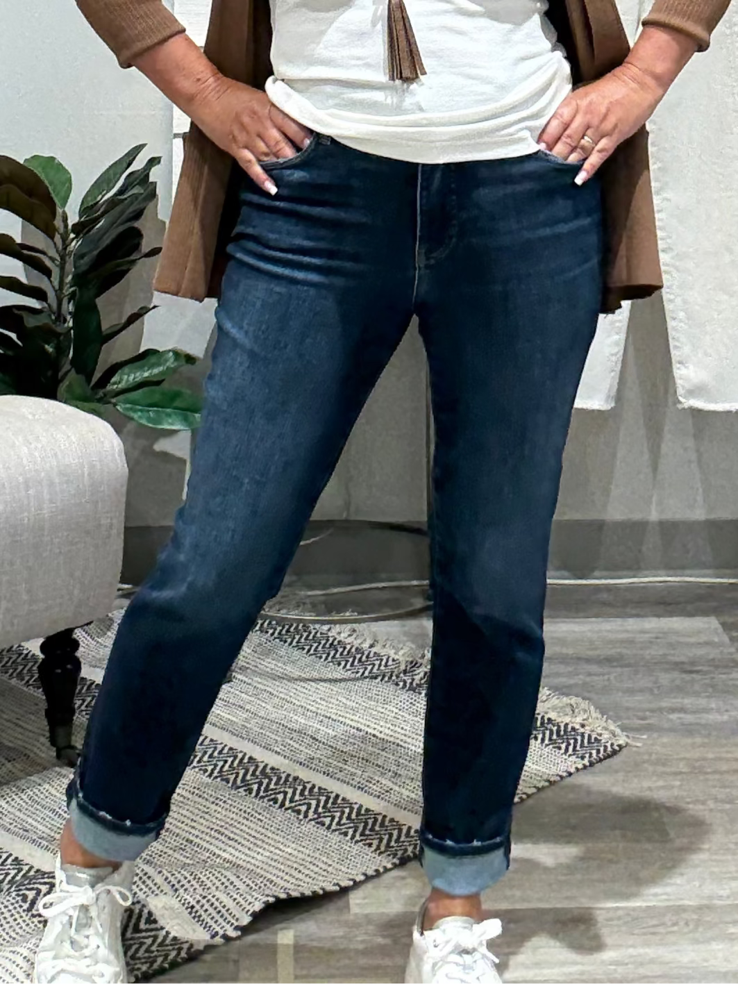 Reese High Rise Ankle Straight Denim