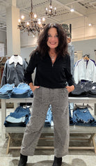 Ashton Wide Leg Barrel Bottom