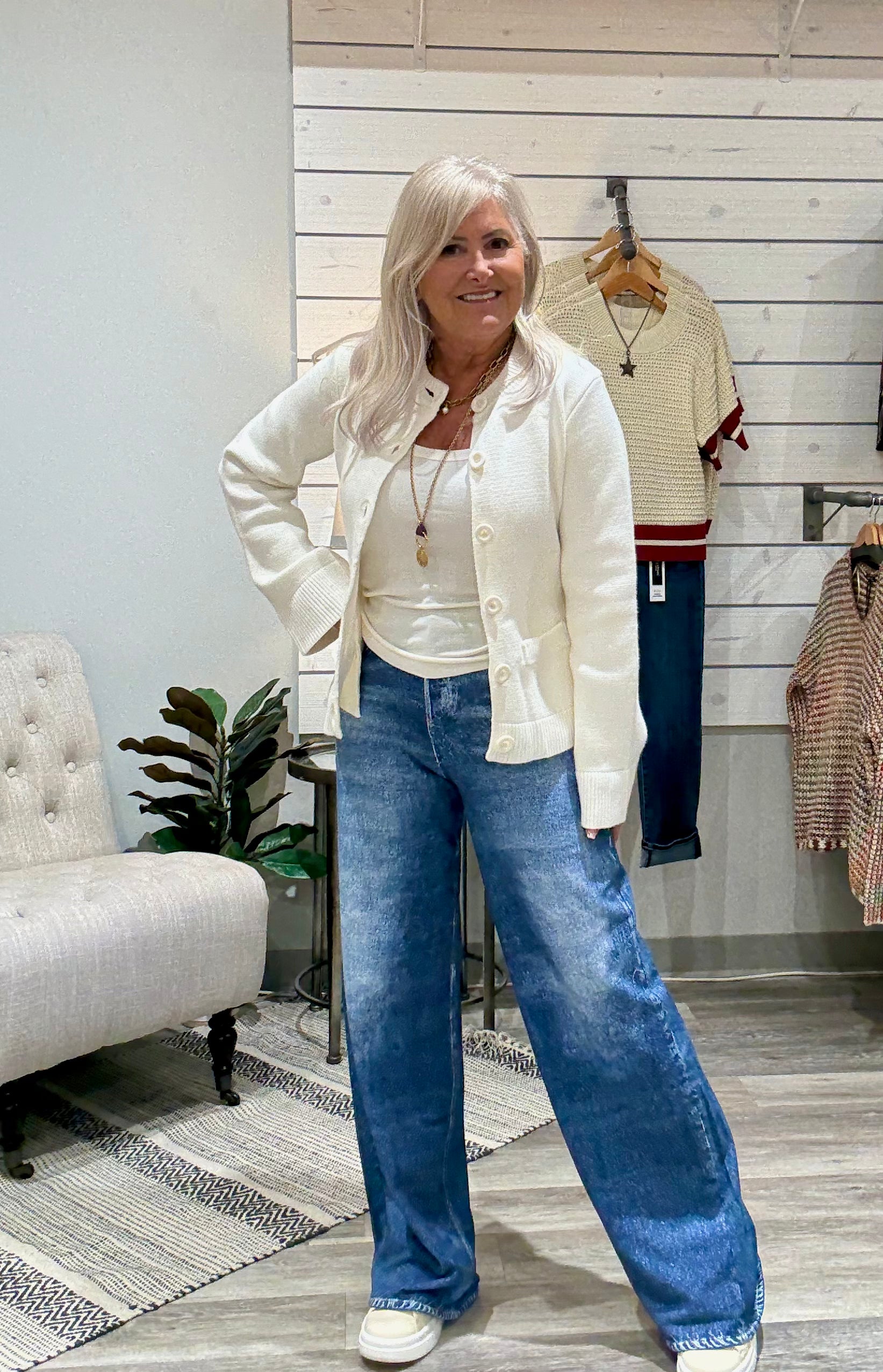 Wide Leg with Elastic Waistband Denim- mid wash