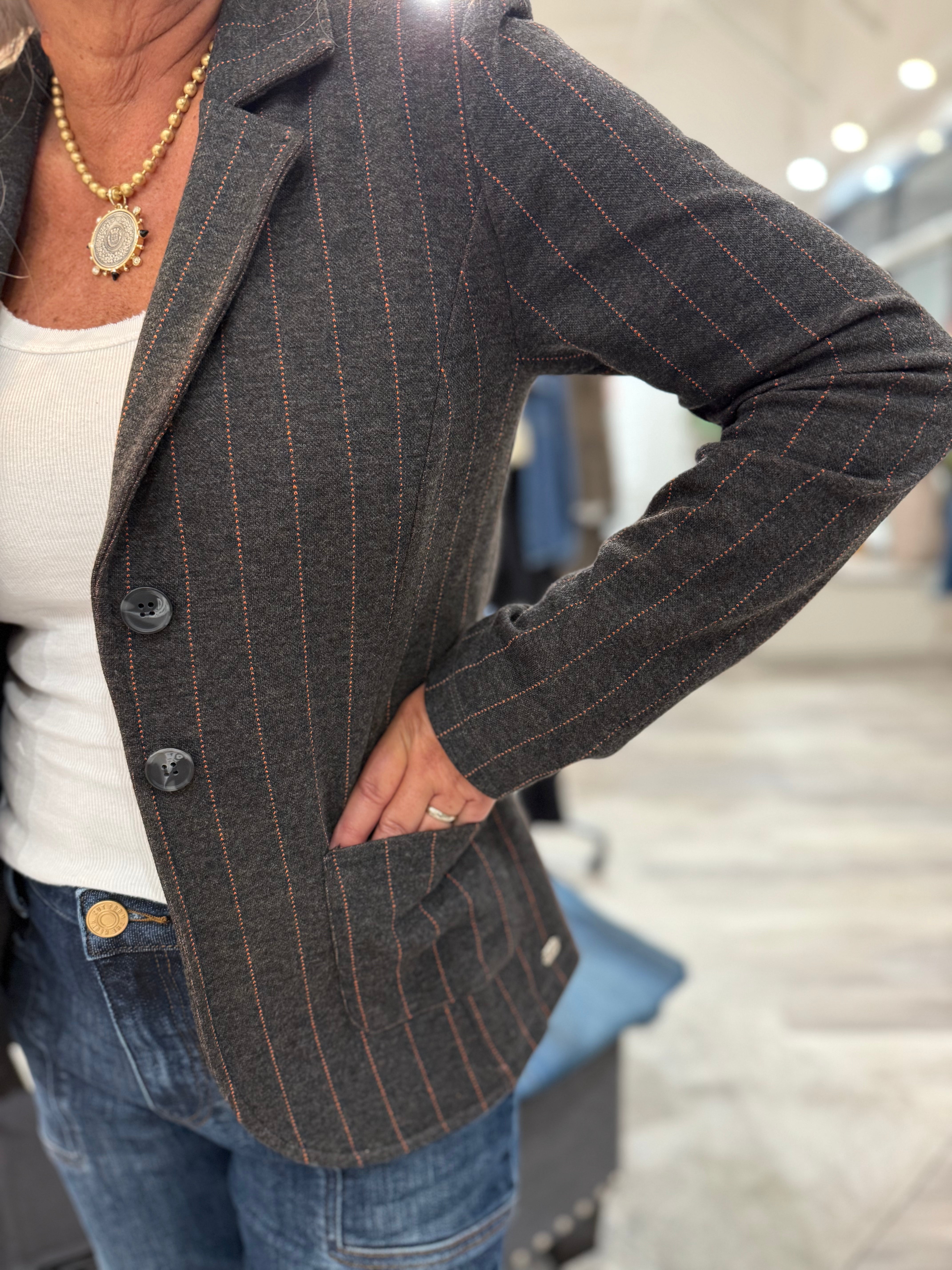 Roxan Blazer