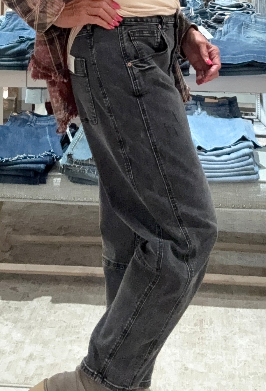 Audrey Girlfriend Barrel Denim