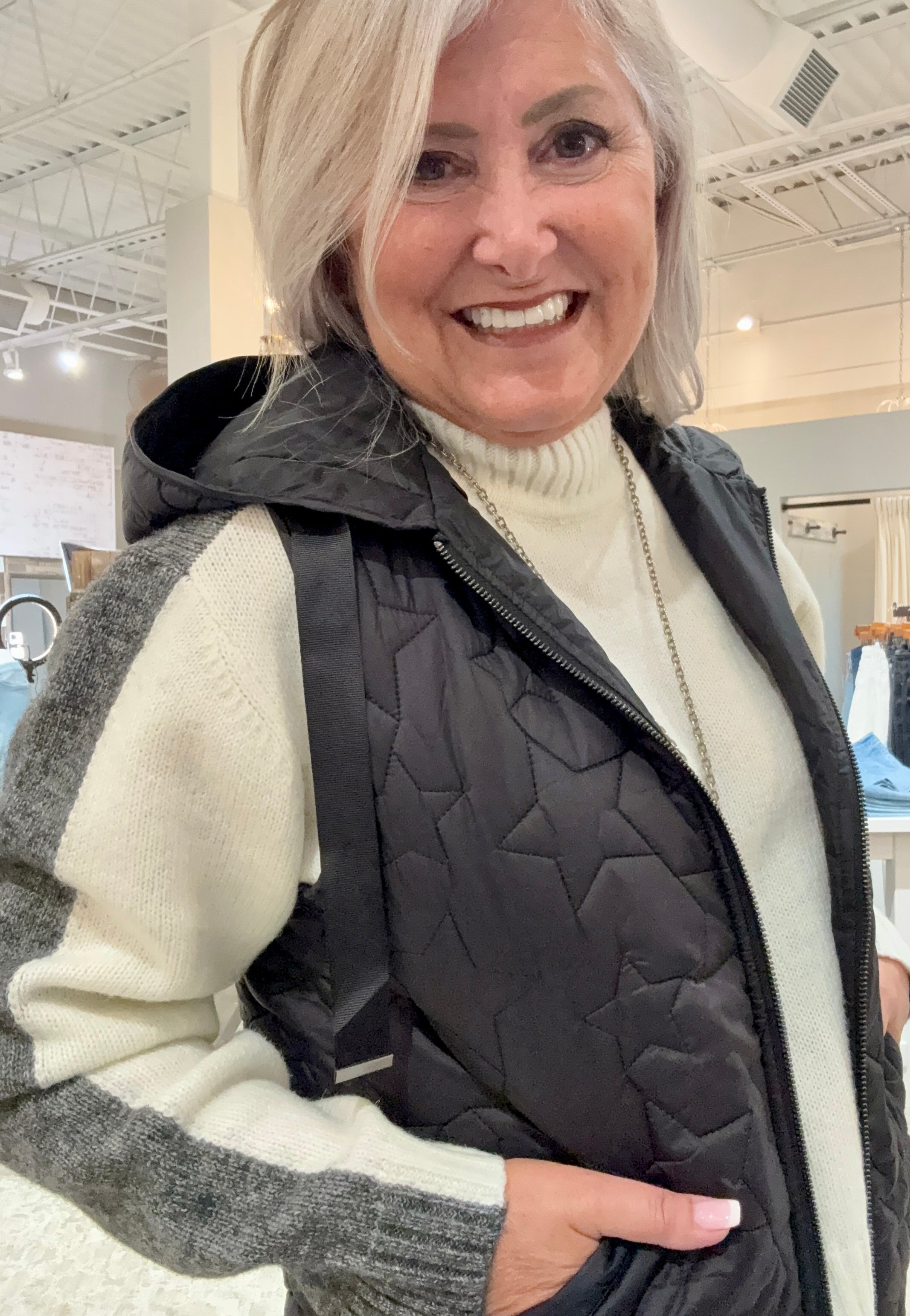 Star Quilted Short Vest