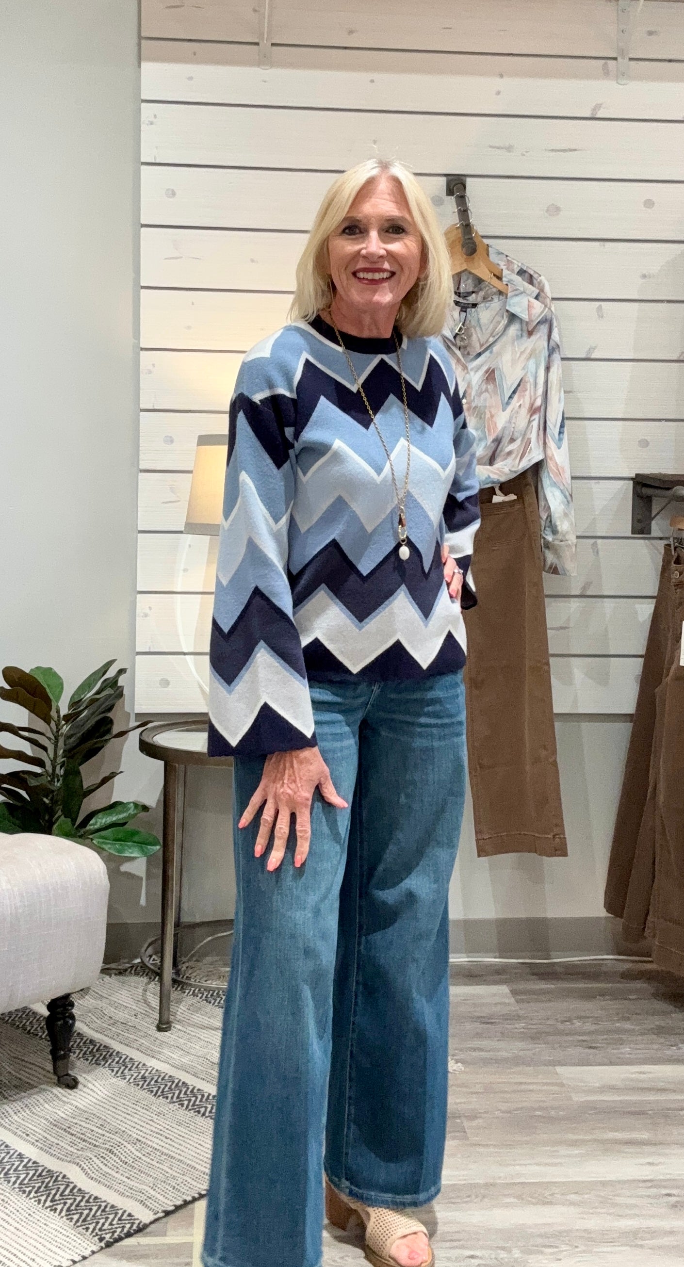 Chevron Pattern Jacquard Bell Sleeve Sweater