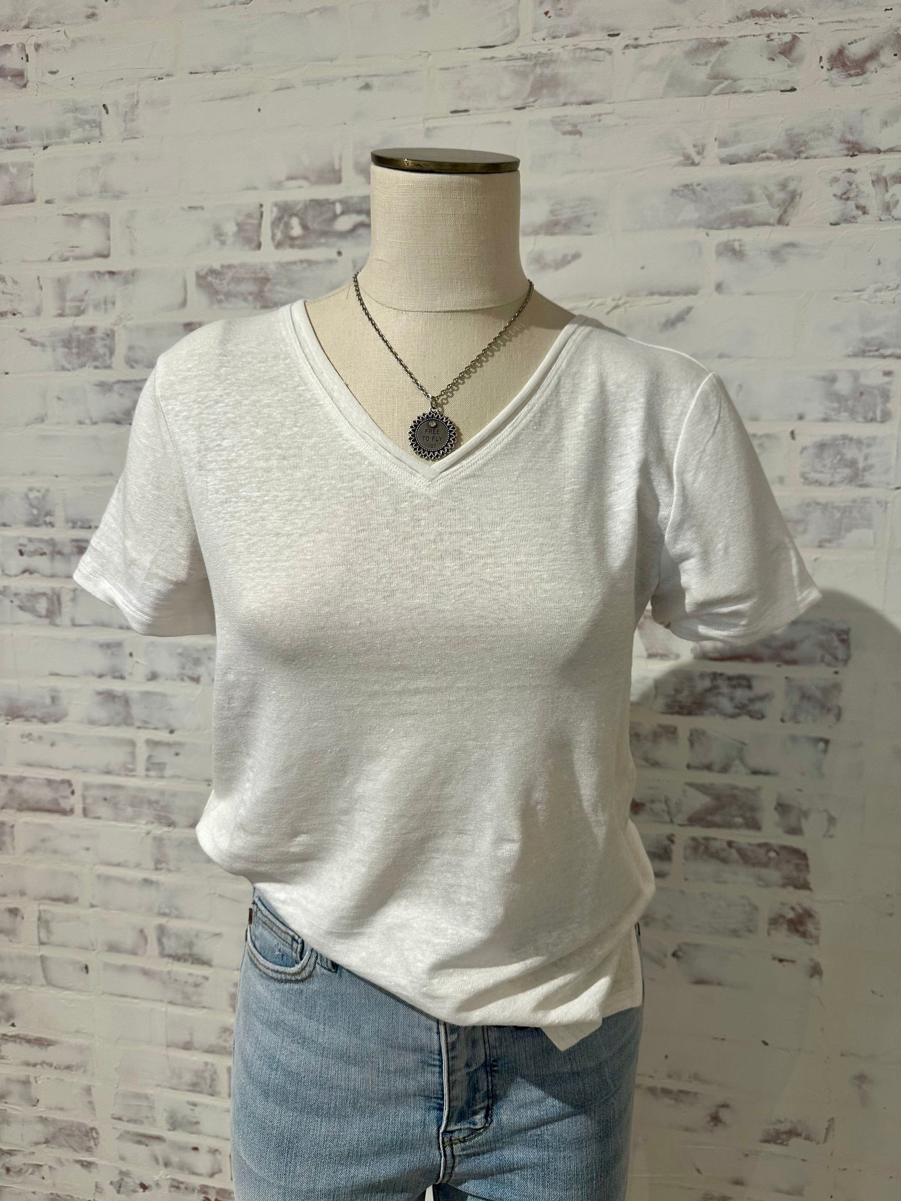 Cyrus V-Neck Tee