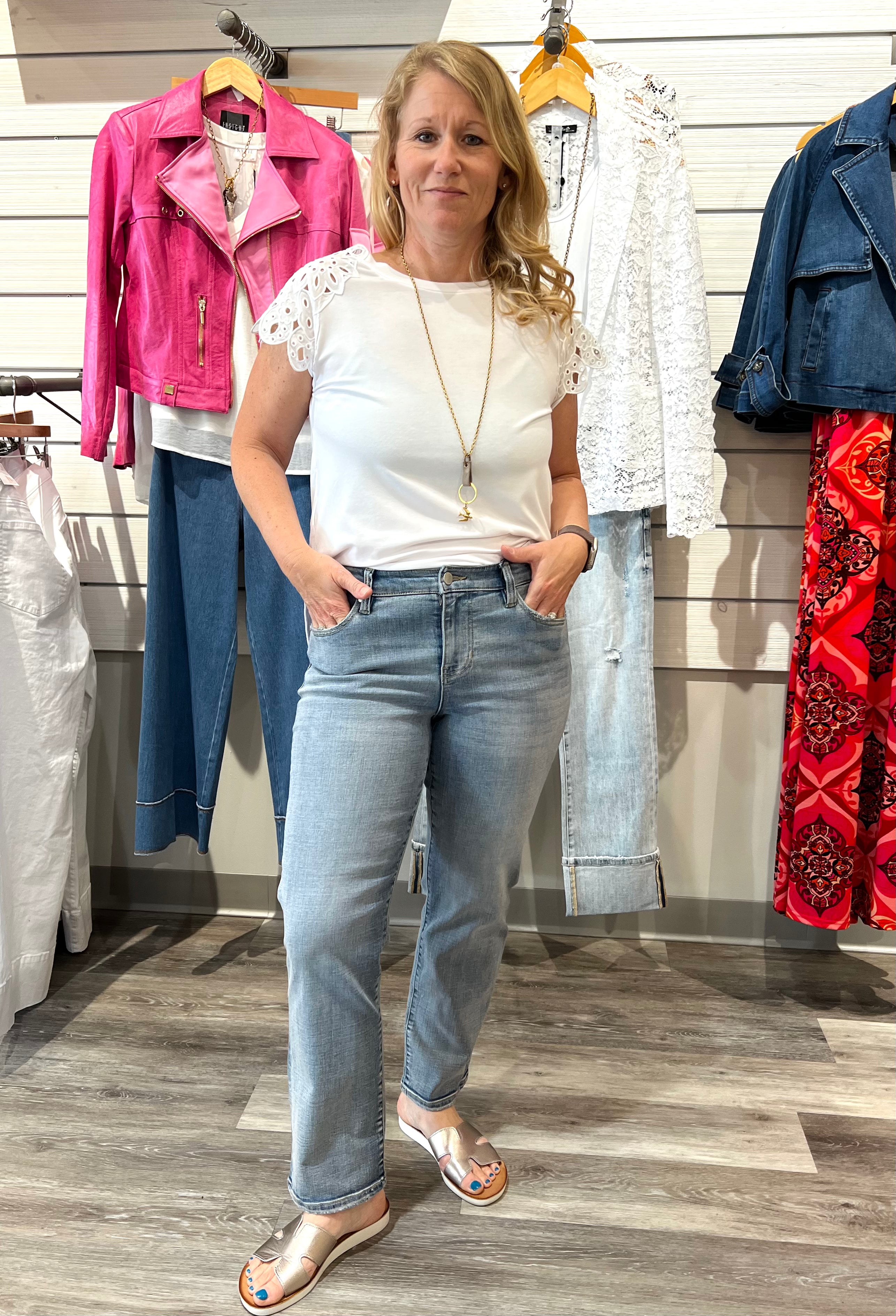 The Kennedy Crop Straight in our vintage crosshatch denim combines classic style with modern flair, featuring a straight leg and a light to medium wash that adds character. Pair it effortlessly with any top or jacket for a chic, versatile look.