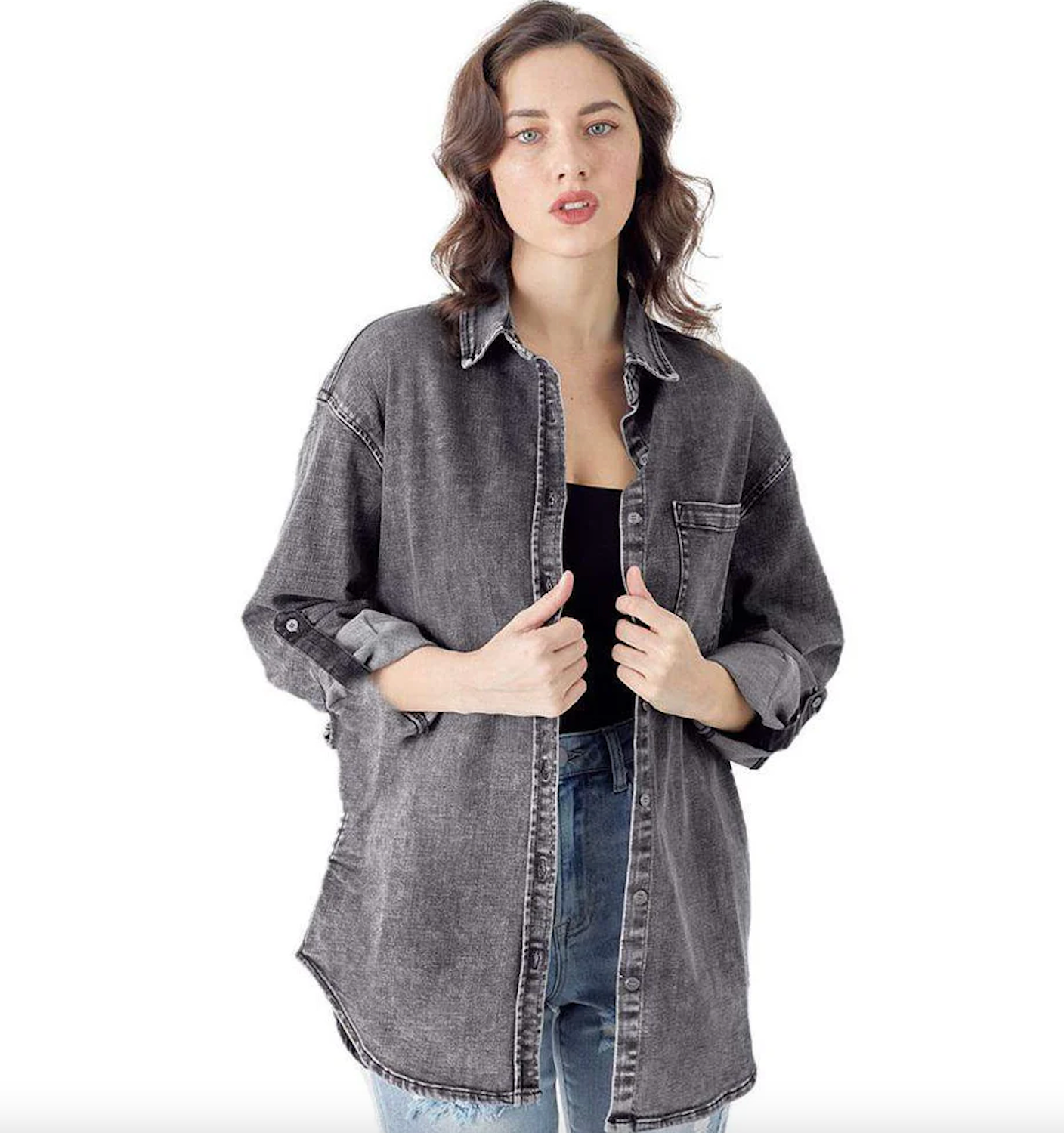 This Relaxed Fit Denim Shirt is the perfect staple for your wardrobe all year round!

Risen Jean
68% Cotton, 28% Polyester, 3% Viscoe, 1% Spandex&nbsp;
Grey&nbsp;
Relaxed Fit&nbsp;
Long Sleeve&nbsp;
Button Up&nbsp;
RDJ2102
