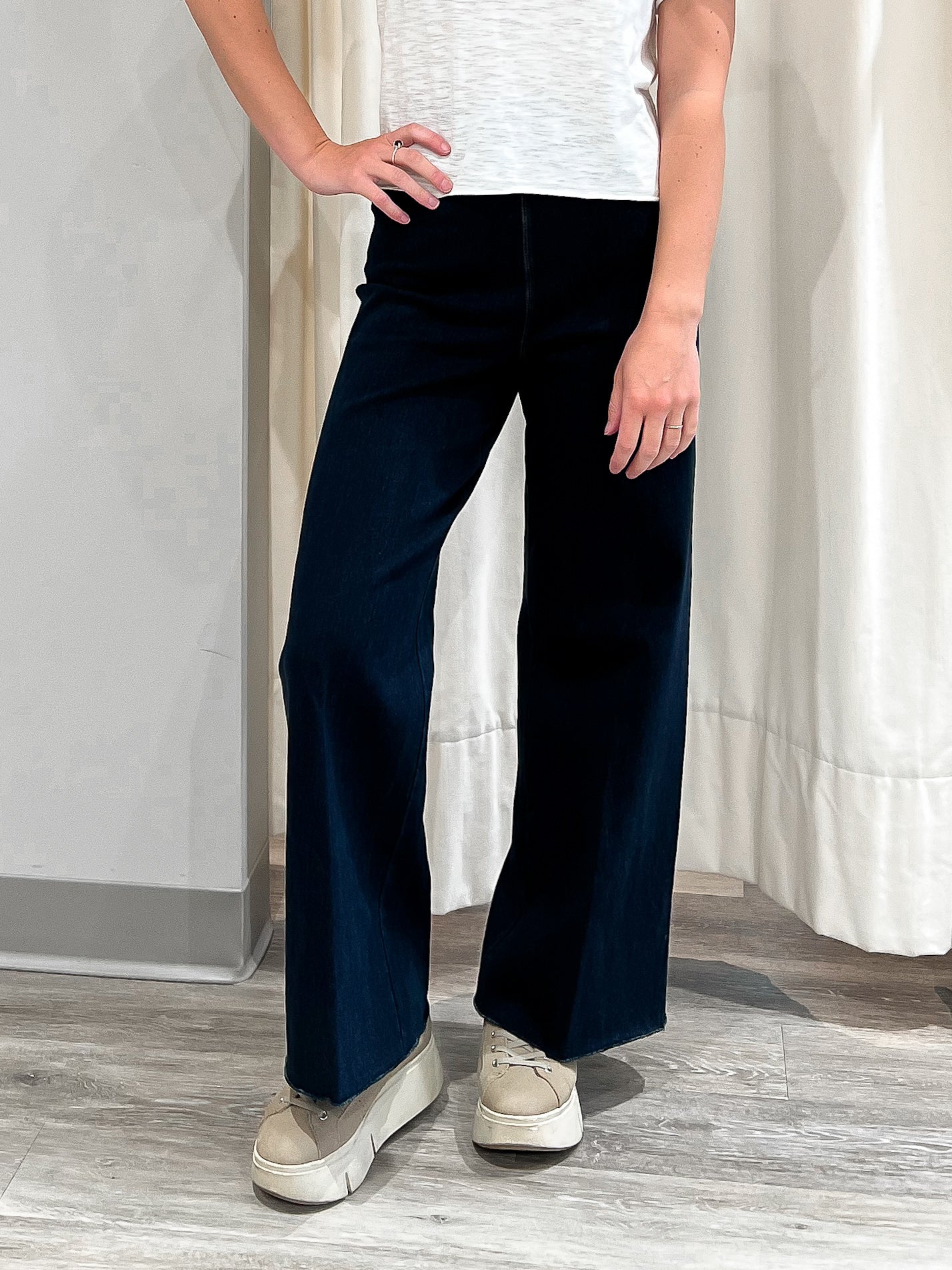 Mainstream Boutique Stillwater Women’s Erin Wide Leg Pull On